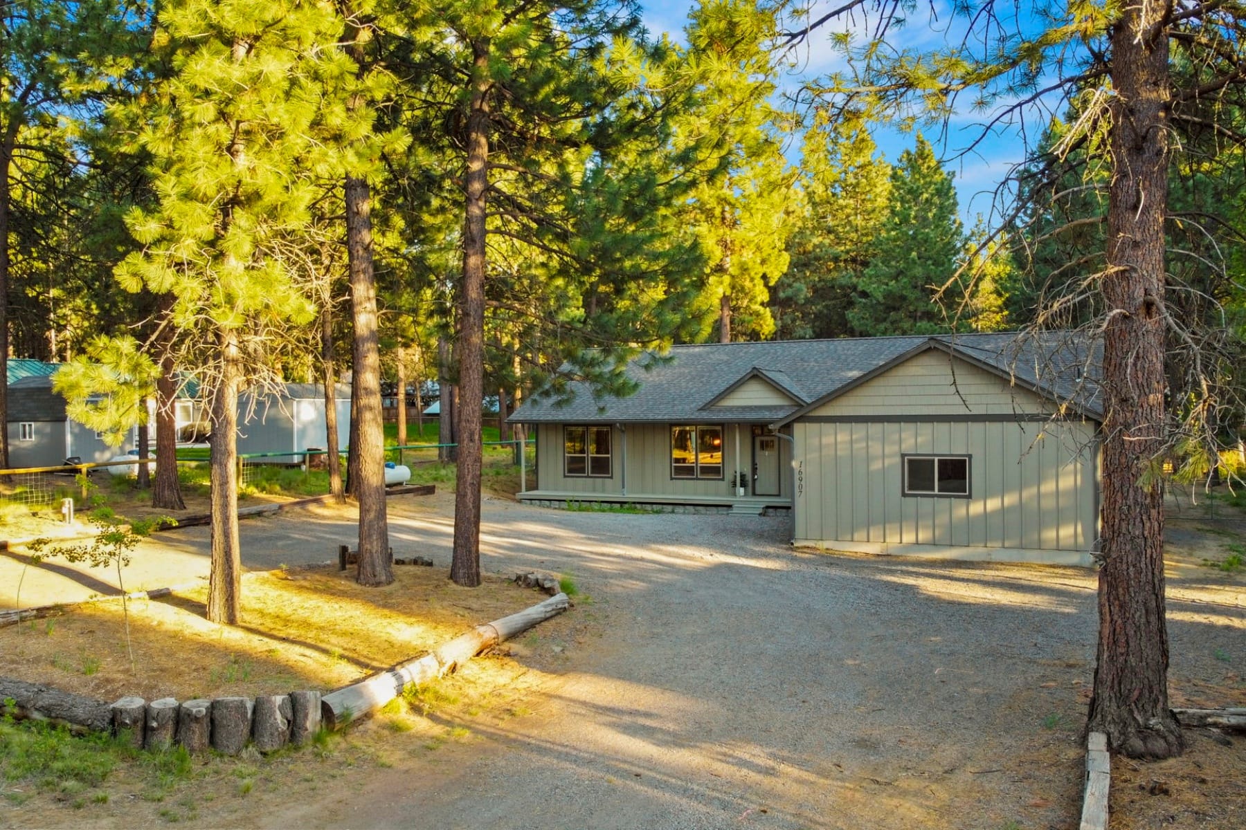 16907 Indio Road Bend, OR 97707 - 物件實景