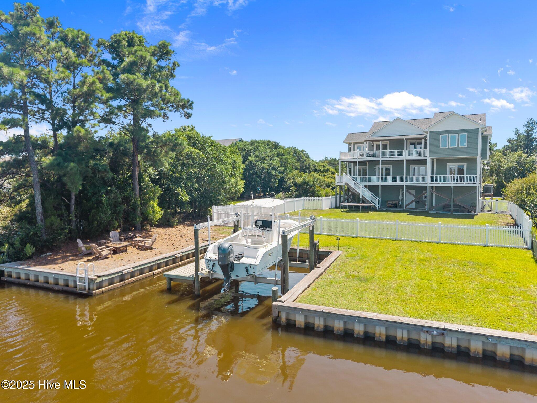 Sneads Ferry, North Carolina, 28460, United States, 4 Bedrooms Bedrooms, ,4 BathroomsBathrooms,Residential,For Sale,1883295