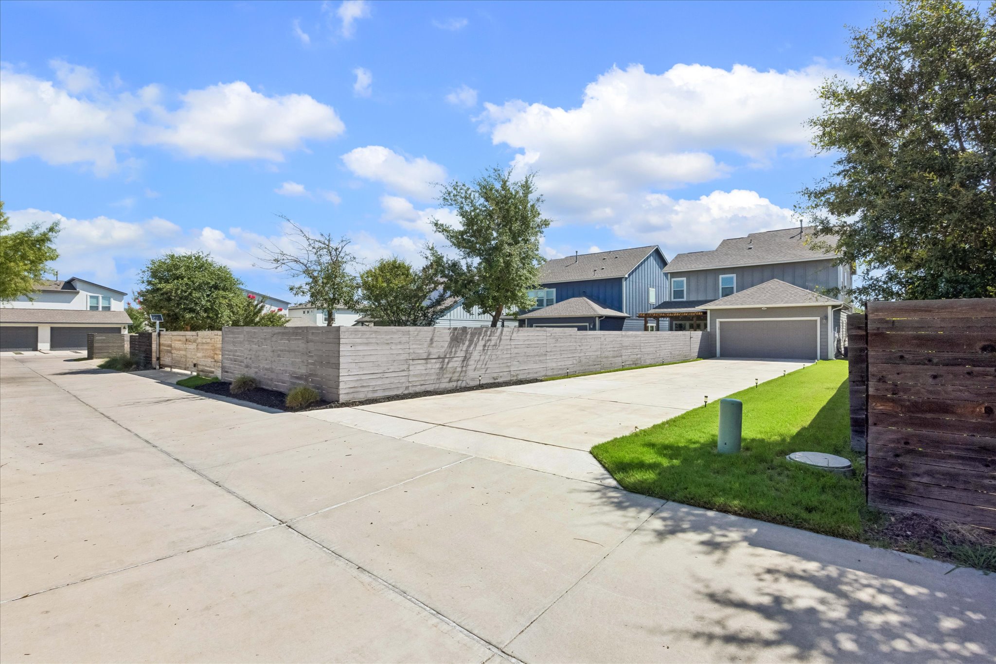  8720 Mina Drive, Austin, TX 78747 - 物件實景