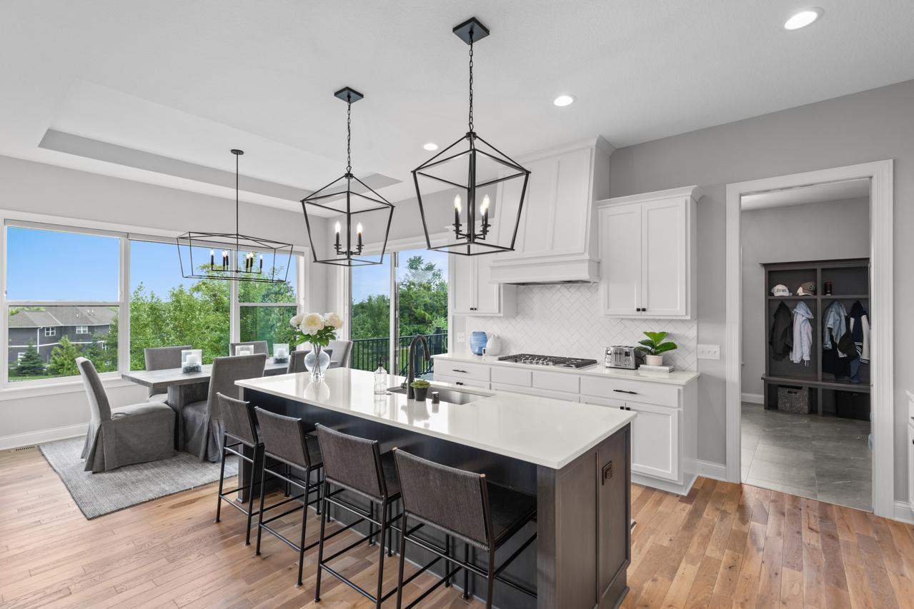 Eden Prairie, Minnesota, 55347, United States, 4 Bedrooms Bedrooms, ,2 BathroomsBathrooms,Residential,For Sale,1939536