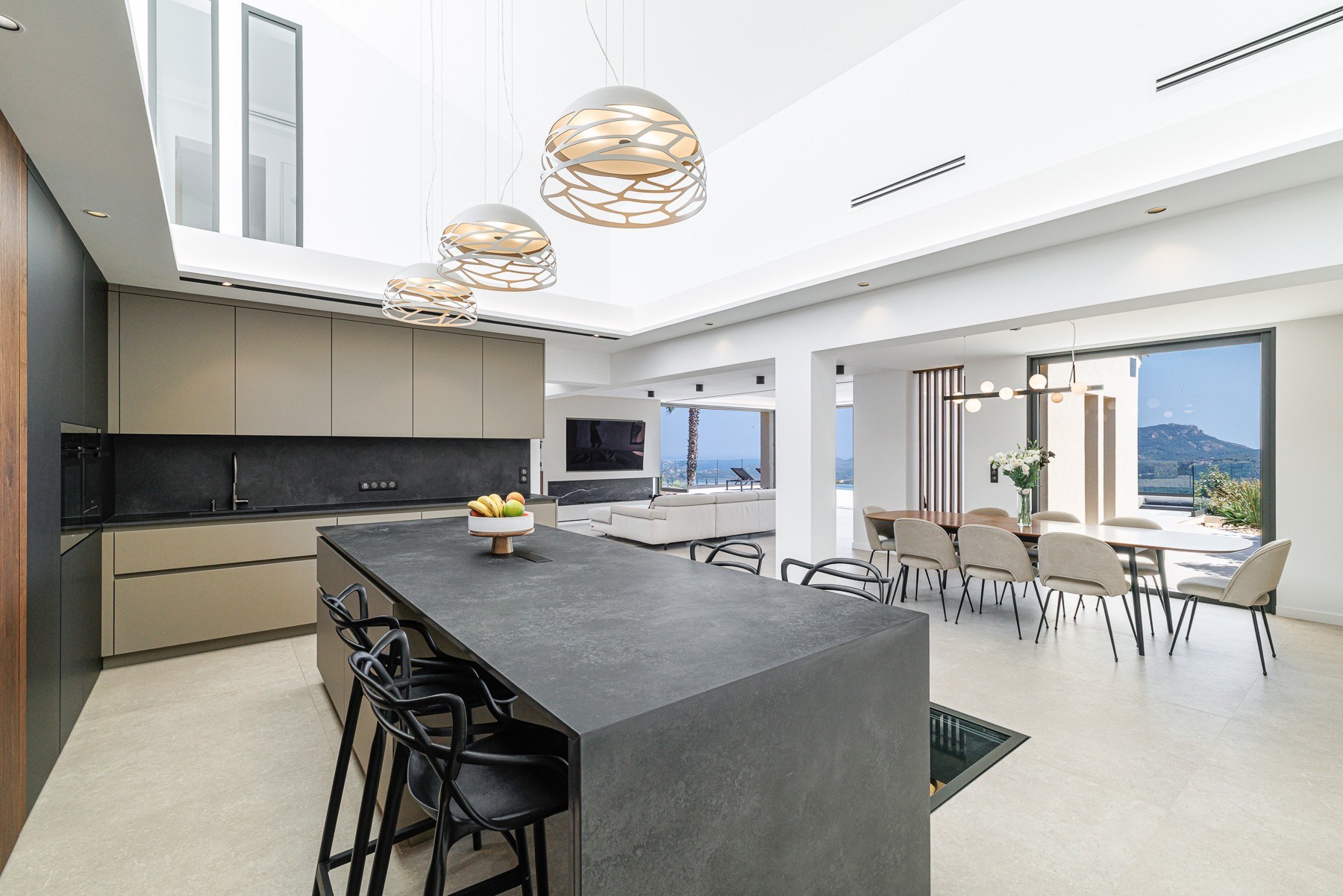  Near Mandelieu villa 290 sqm sea view infinity pool guest house quiet location - 物件實景