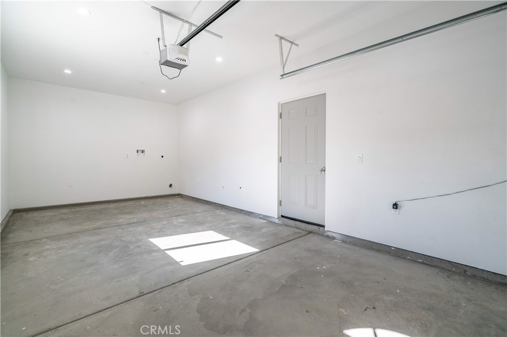 Redlands, California, 92373, United States, 6 Bedrooms Bedrooms, ,5 BathroomsBathrooms,Residential,For Sale,1976370