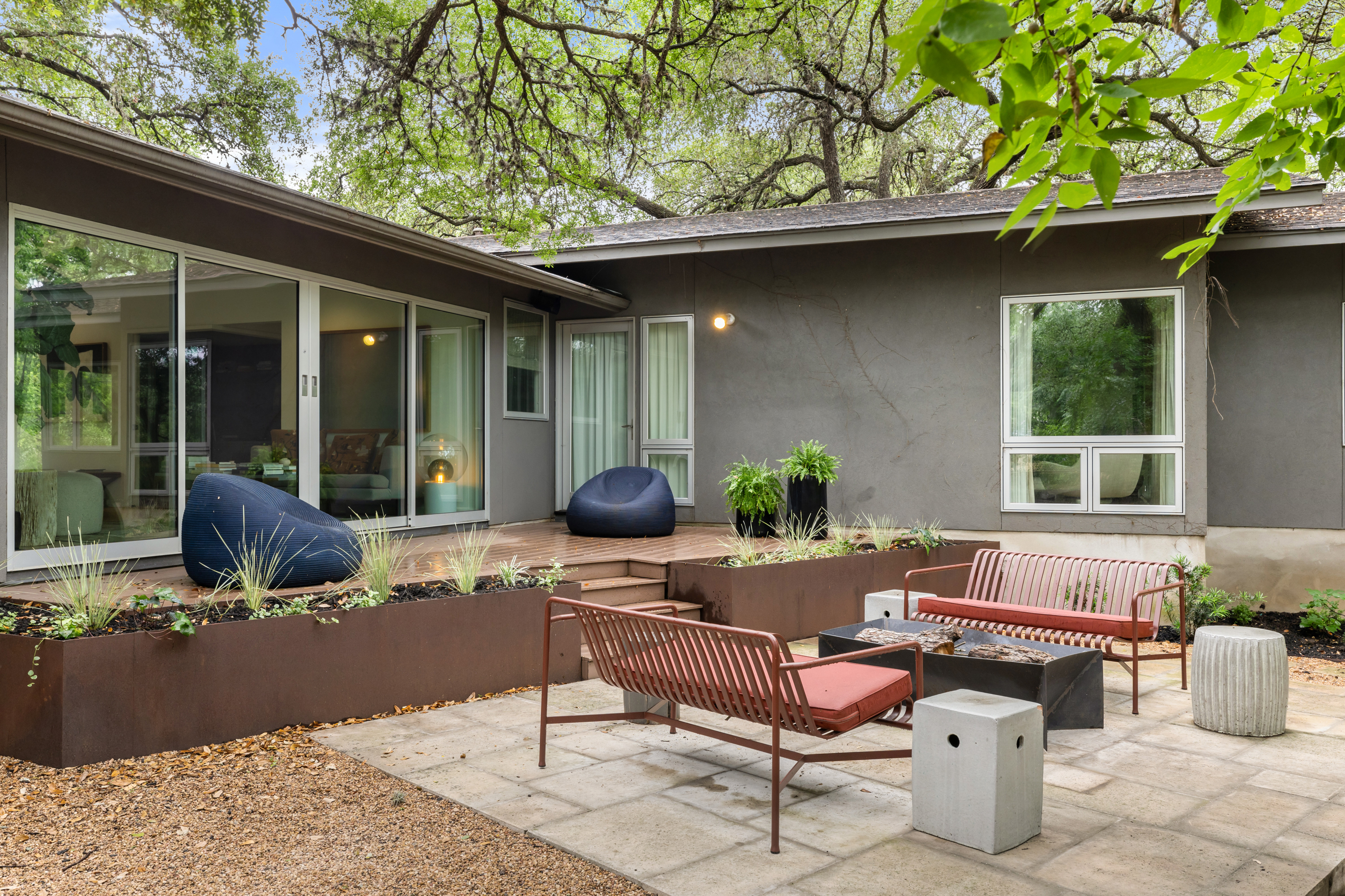  Sprawling Shoal Creek Retreat with Rare Privacy in Central Austin - 物件實景