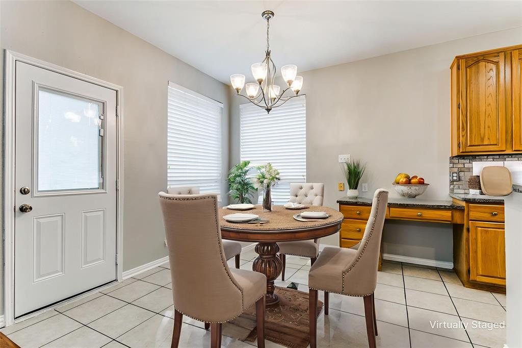 Flower Mound, Texas, 75028, United States, 4 Bedrooms Bedrooms, ,3 BathroomsBathrooms,Residential,For Sale,1839019