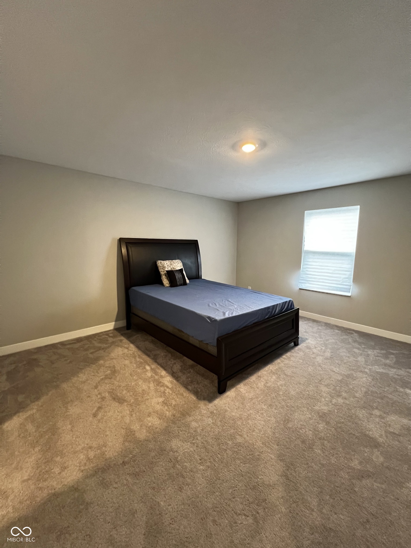 Greenwood, Indiana, 46143, United States, 5 Bedrooms Bedrooms, ,4 BathroomsBathrooms,Residential,For Sale,1976325