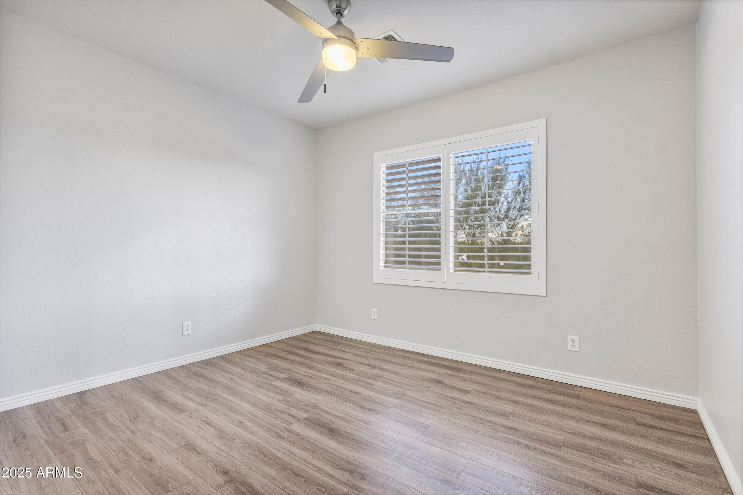 Phoenix, Arizona, 85050, United States, 5 Bedrooms Bedrooms, ,Residential,For Sale,1949706