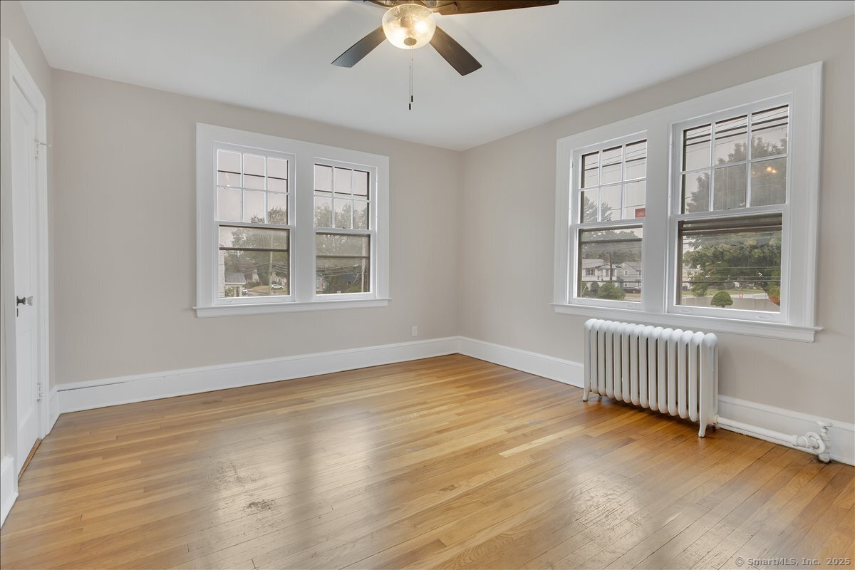 Wethersfield, Connecticut, 06109, United States, 6 Bedrooms Bedrooms, ,3 BathroomsBathrooms,Residential,For Sale,2007833