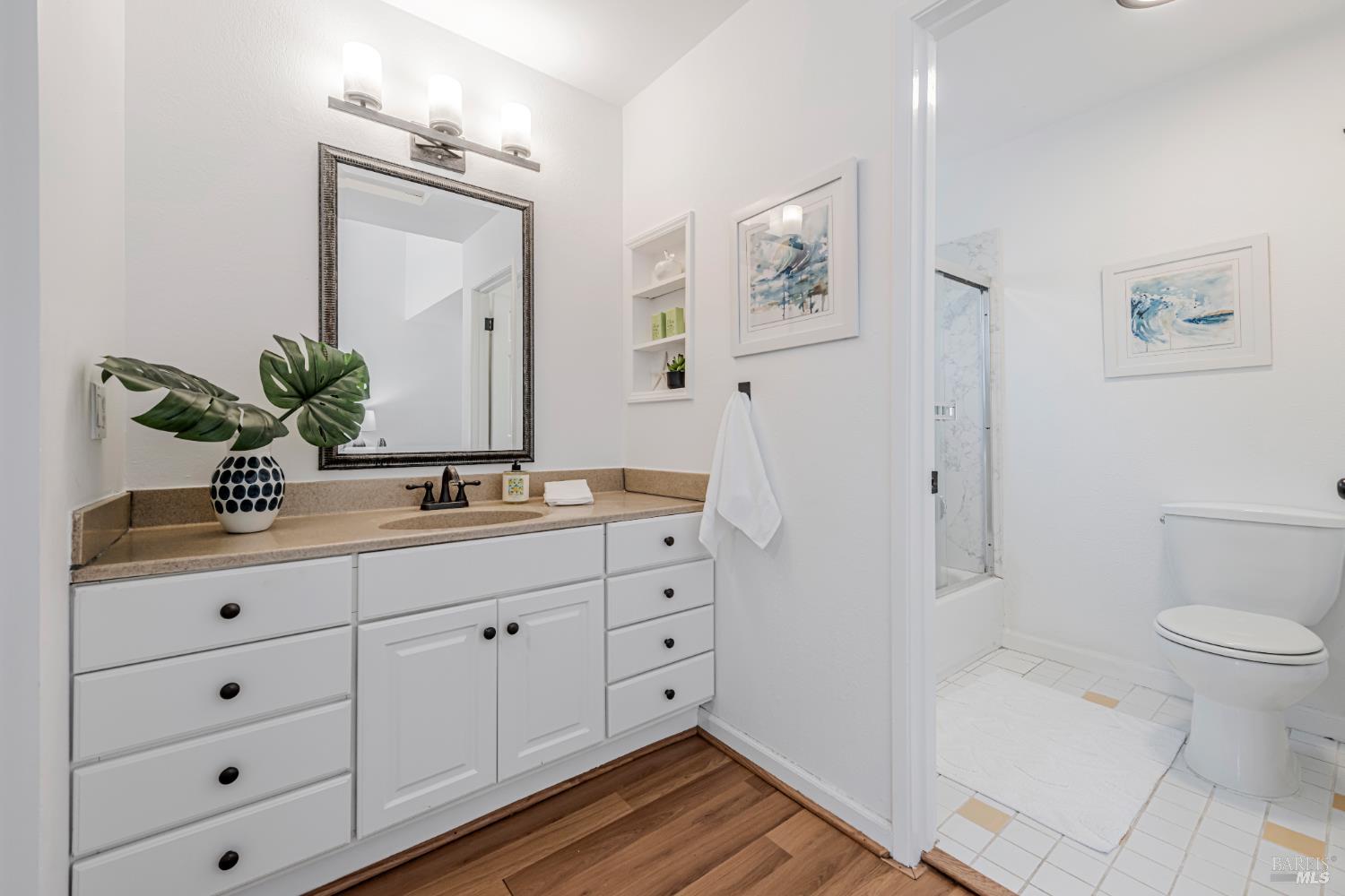 Novato, California, 94945, United States, 3 Bedrooms Bedrooms, ,3 BathroomsBathrooms,Residential,For Sale,1867220