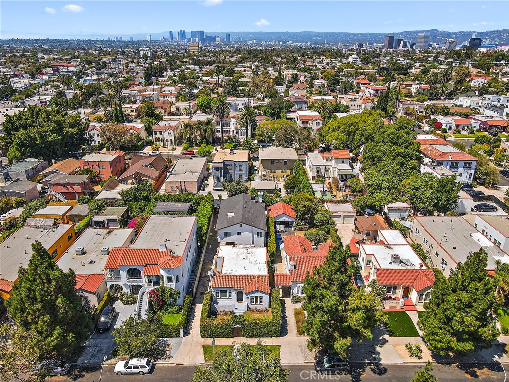 Los Angeles, California, 90019, United States, ,Residential,For Sale,2022270