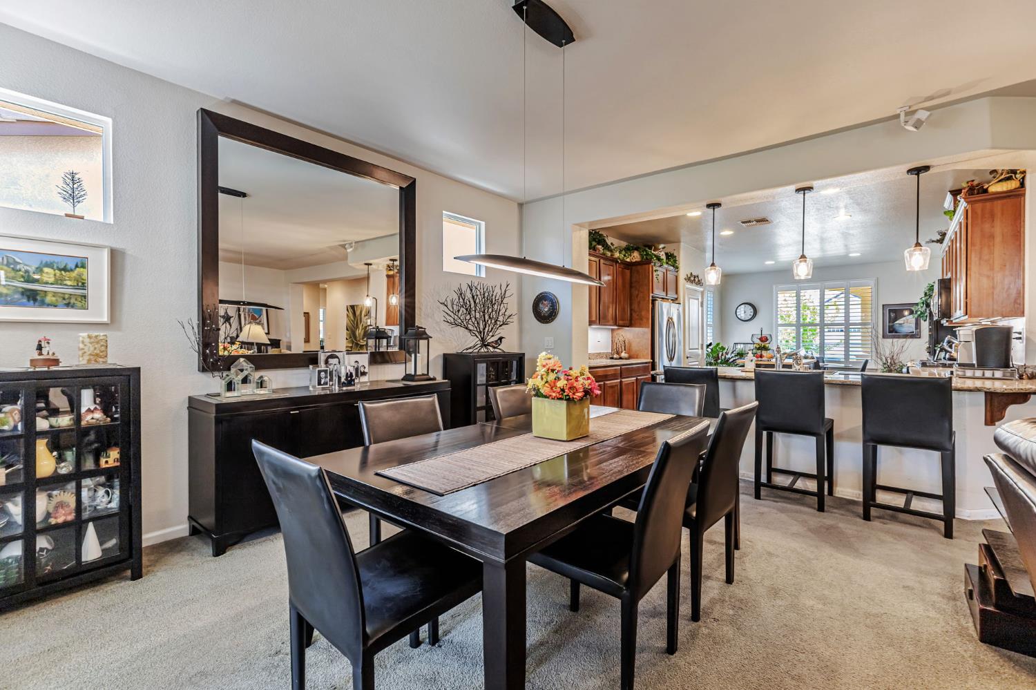 Elk Grove, California, 95757, United States, 2 Bedrooms Bedrooms, ,2 BathroomsBathrooms,Residential,For Sale,1901931