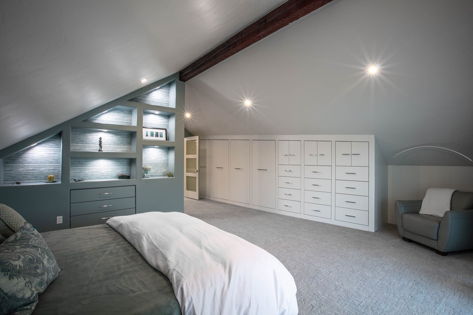  Renovated Waterfront Retreat with Private Dock & Guest Barn - 物件實景