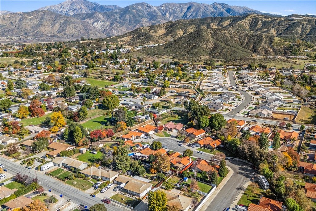 Yucaipa, California, 92399, United States, 3 Bedrooms Bedrooms, ,2 BathroomsBathrooms,Residential,For Sale,2005715