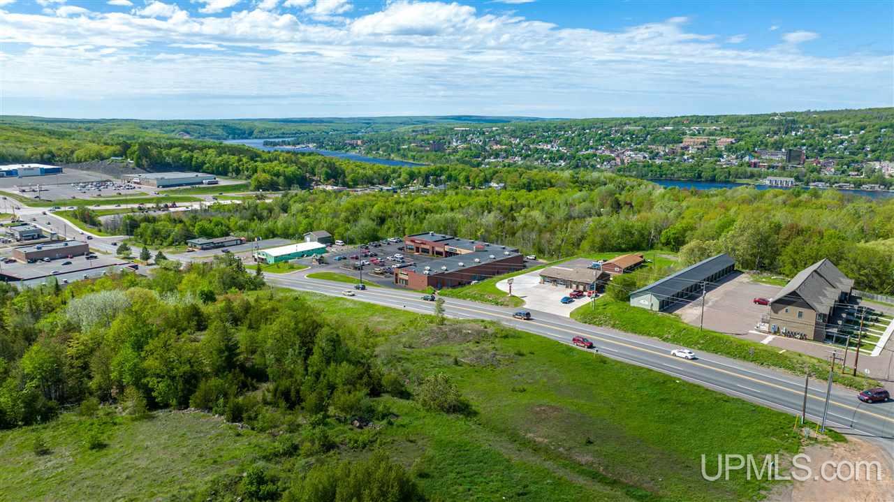 Houghton, Michigan, 49931, United States, ,Residential,For Sale,1923073