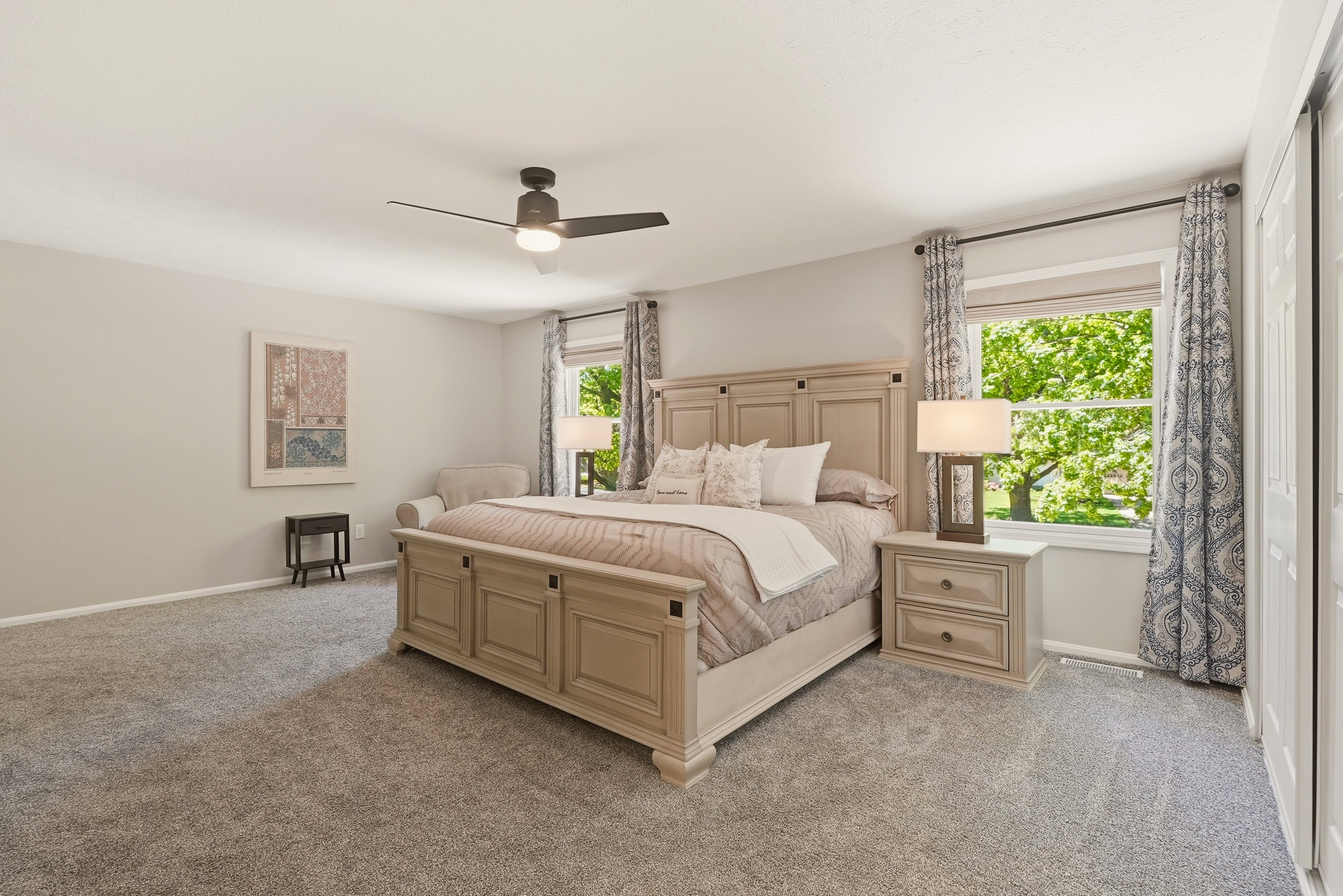  Hallworth Manor Estates 01 - 物件實景