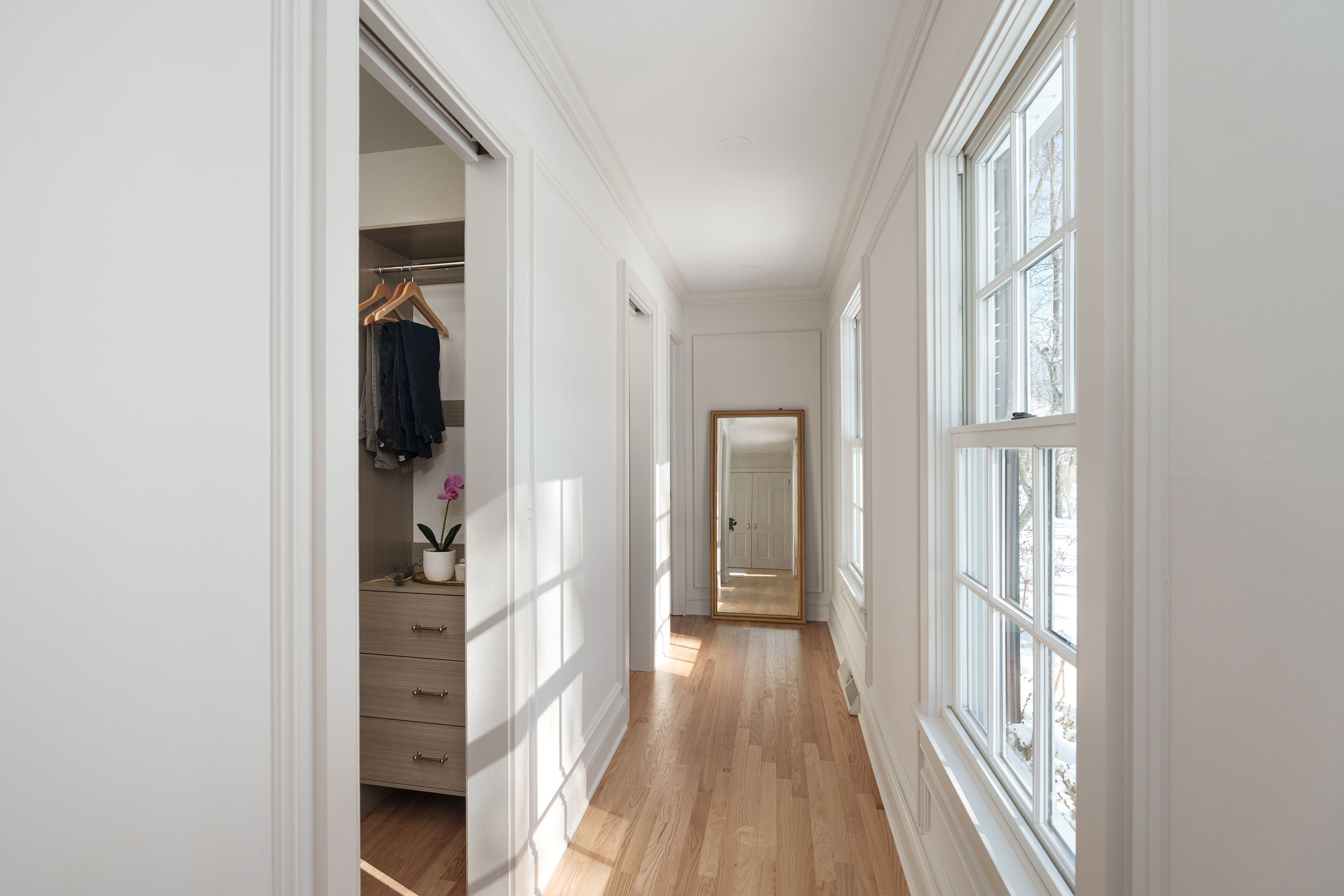 An Uncompromising Renovation Infused with Chic Designer Style - 物件實景