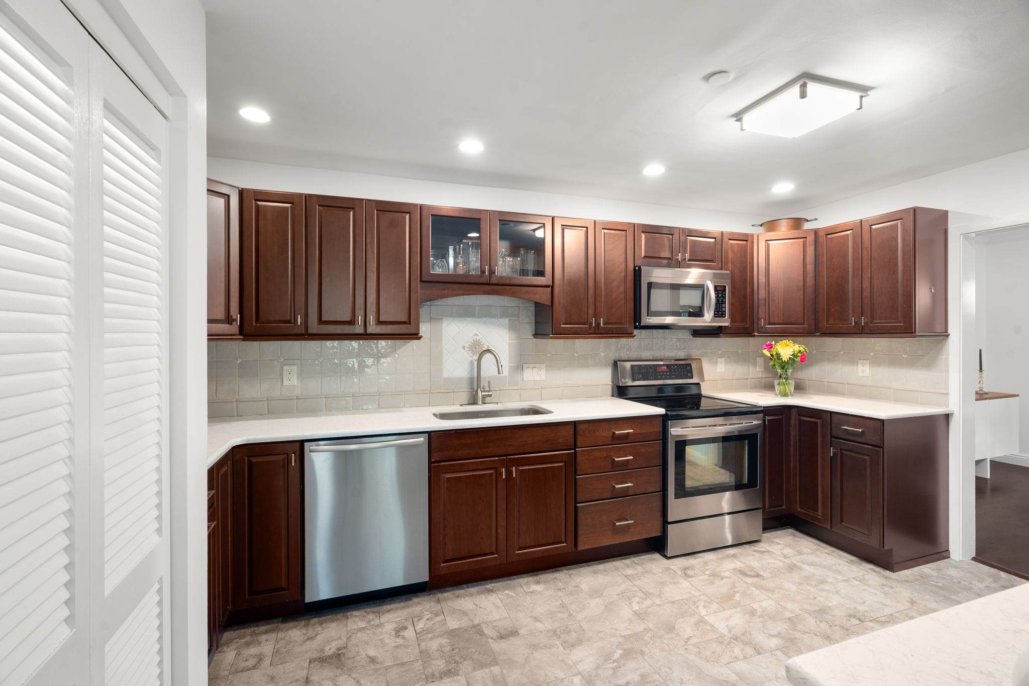  241 Perkins Street, Boston, MA, 02130 - 物件實景