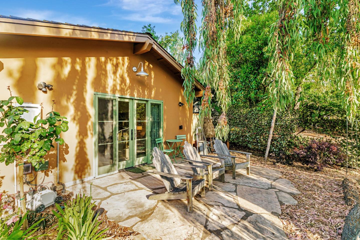 Monte Sereno, California, 95030, United States, 5 Bedrooms Bedrooms, ,5 BathroomsBathrooms,Residential,For Sale,1942167