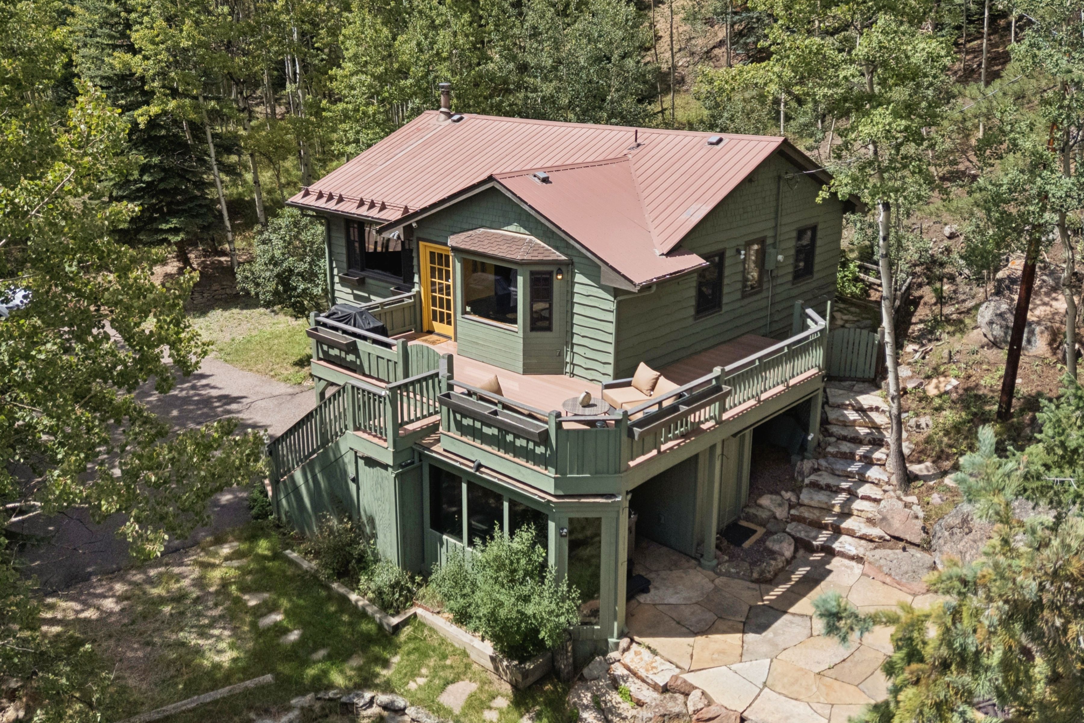 Charming Mountain Retreat - 物件實景