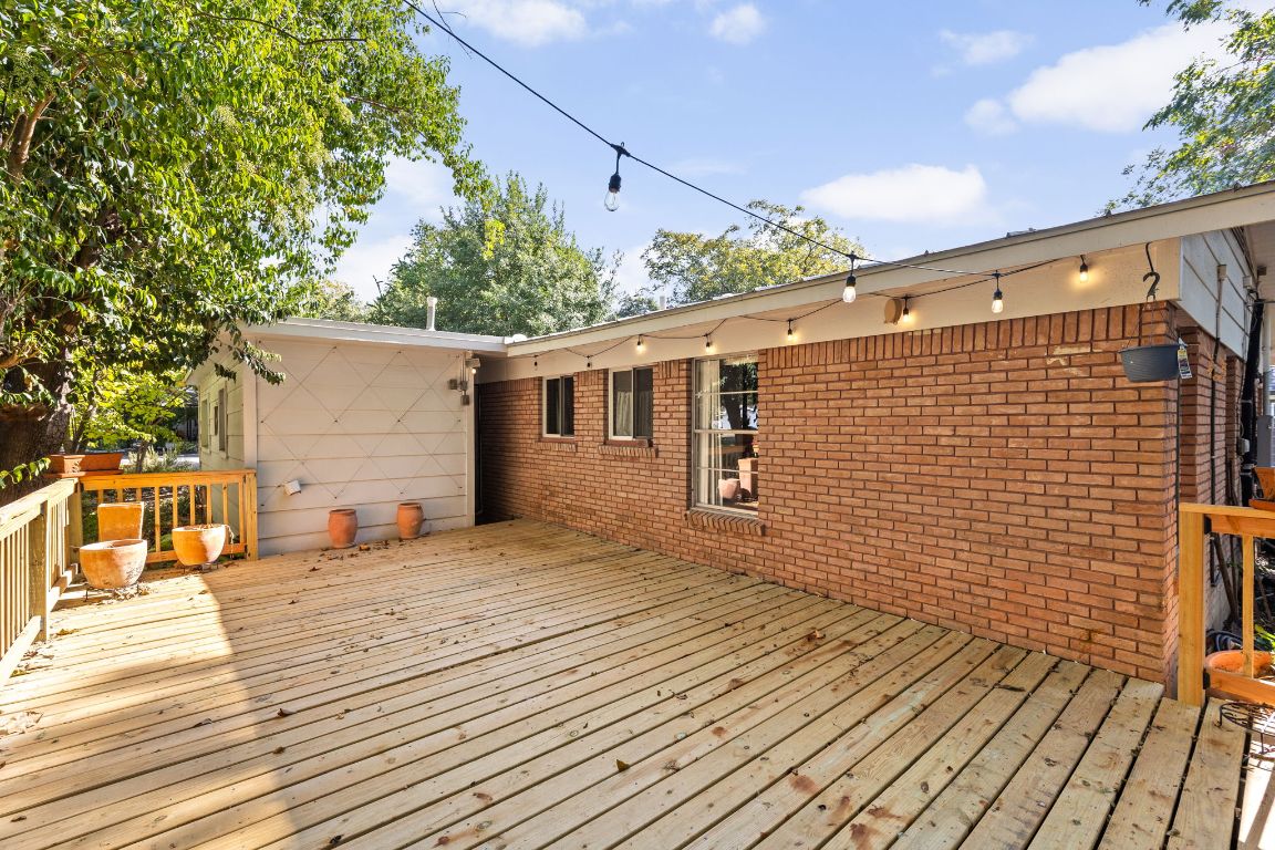 Austin, Texas, 78757, United States, 3 Bedrooms Bedrooms, ,2 BathroomsBathrooms,Residential,For Sale,1956821