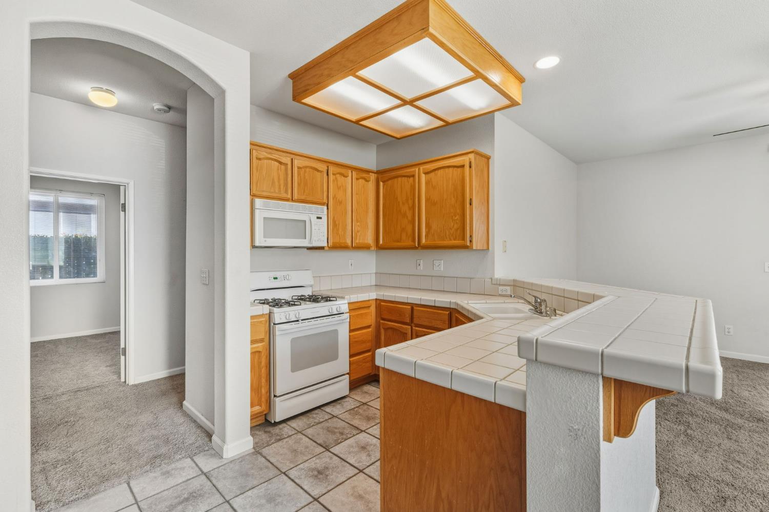 Citrus Heights, California, 95621, United States, 3 Bedrooms Bedrooms, ,2 BathroomsBathrooms,Residential,For Sale,1995433