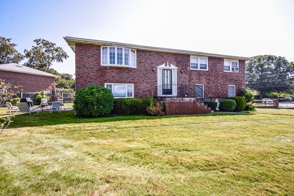 Nahant, Massachusetts, 01908, United States, 4 Bedrooms Bedrooms, ,3 BathroomsBathrooms,Residential,For Sale,1943119