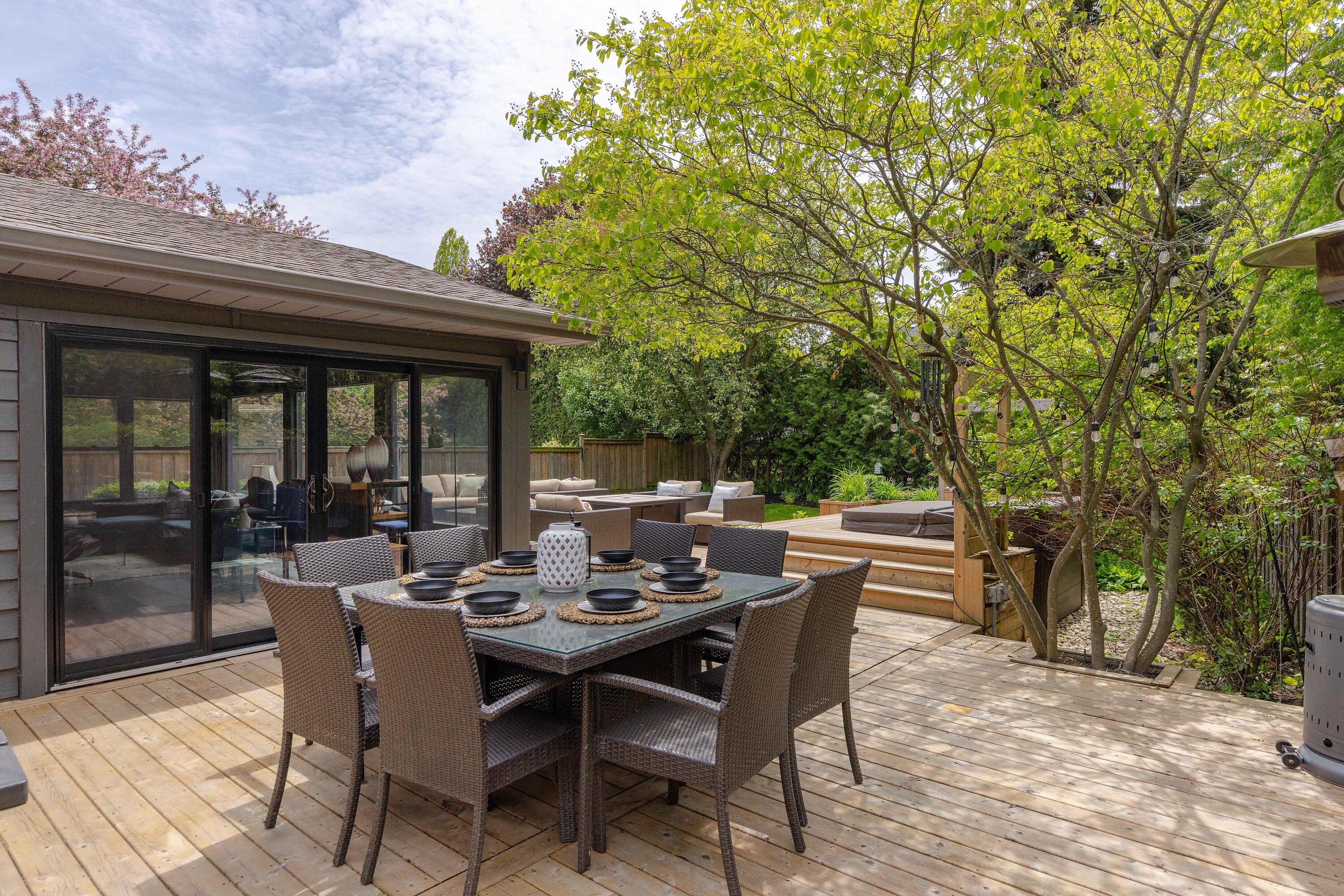  Beautifully Renovated Home - 物件實景