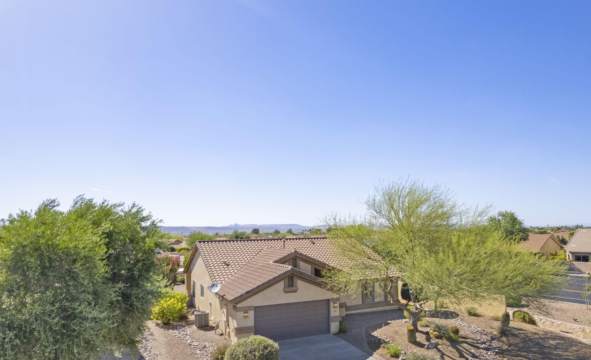  763 N Skywalker Place  Green Valley, AZ - 物件實景