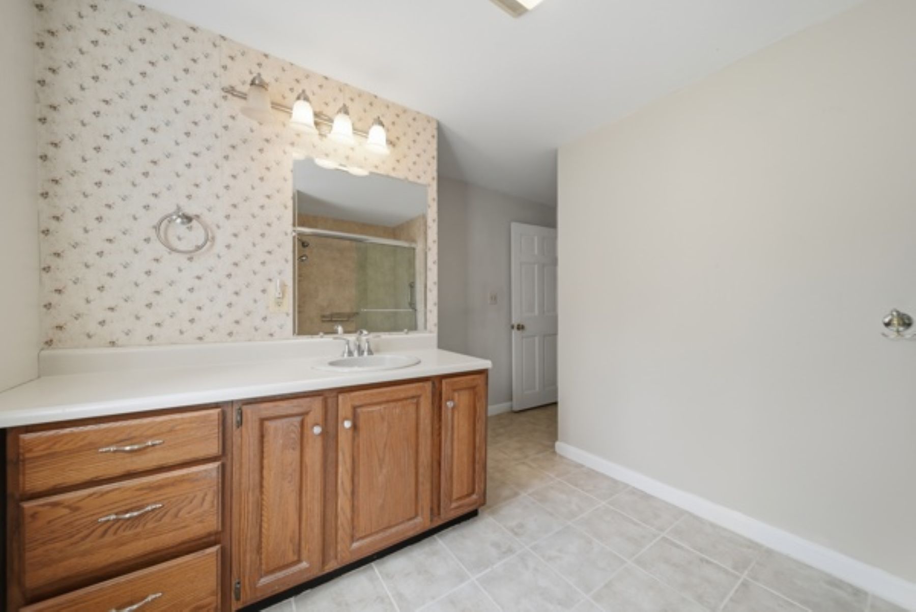  57 Greyrock Road - 物件實景