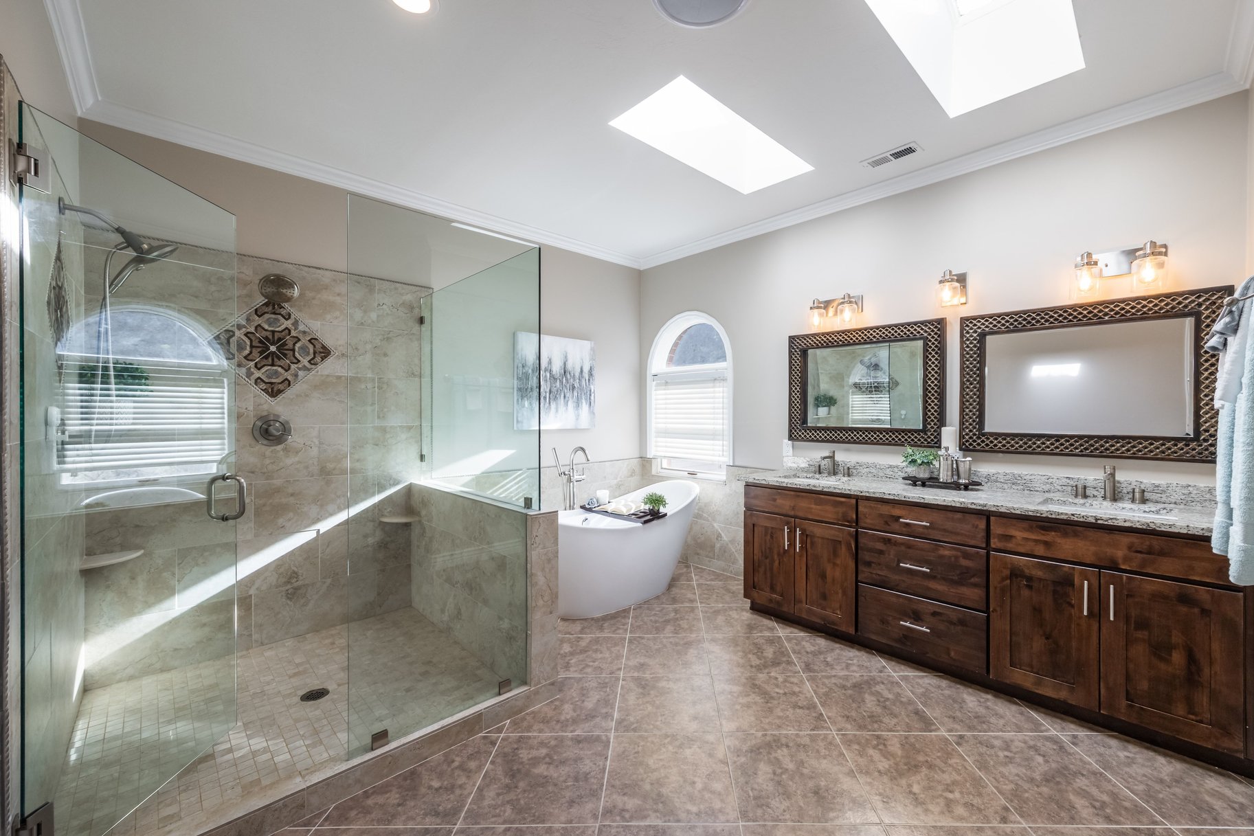  Updated Sandy Home With One of a Kind Location With Unobstructed Mountain Views - 物件實景