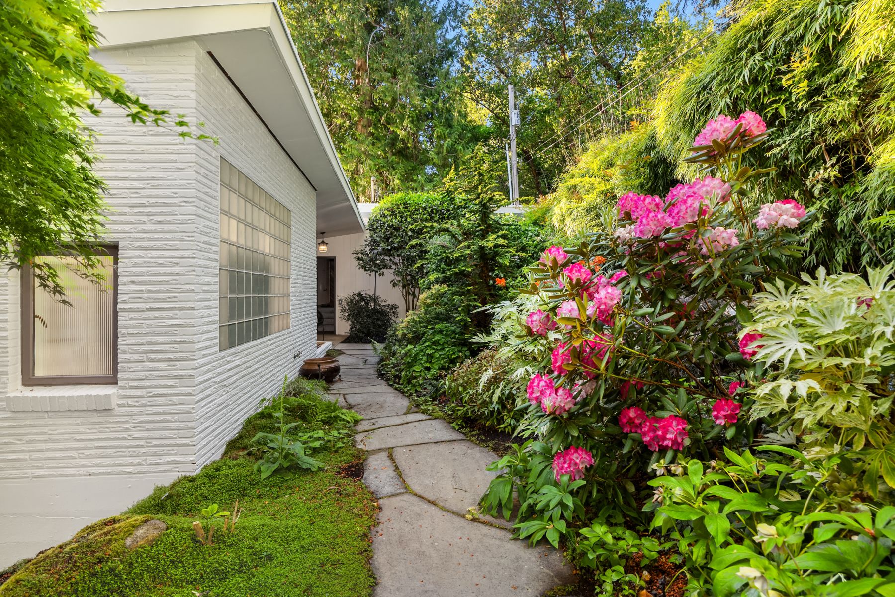  9453 Olympus Beach Rd NE, Bainbridge Island, WA 98110 - 物件實景