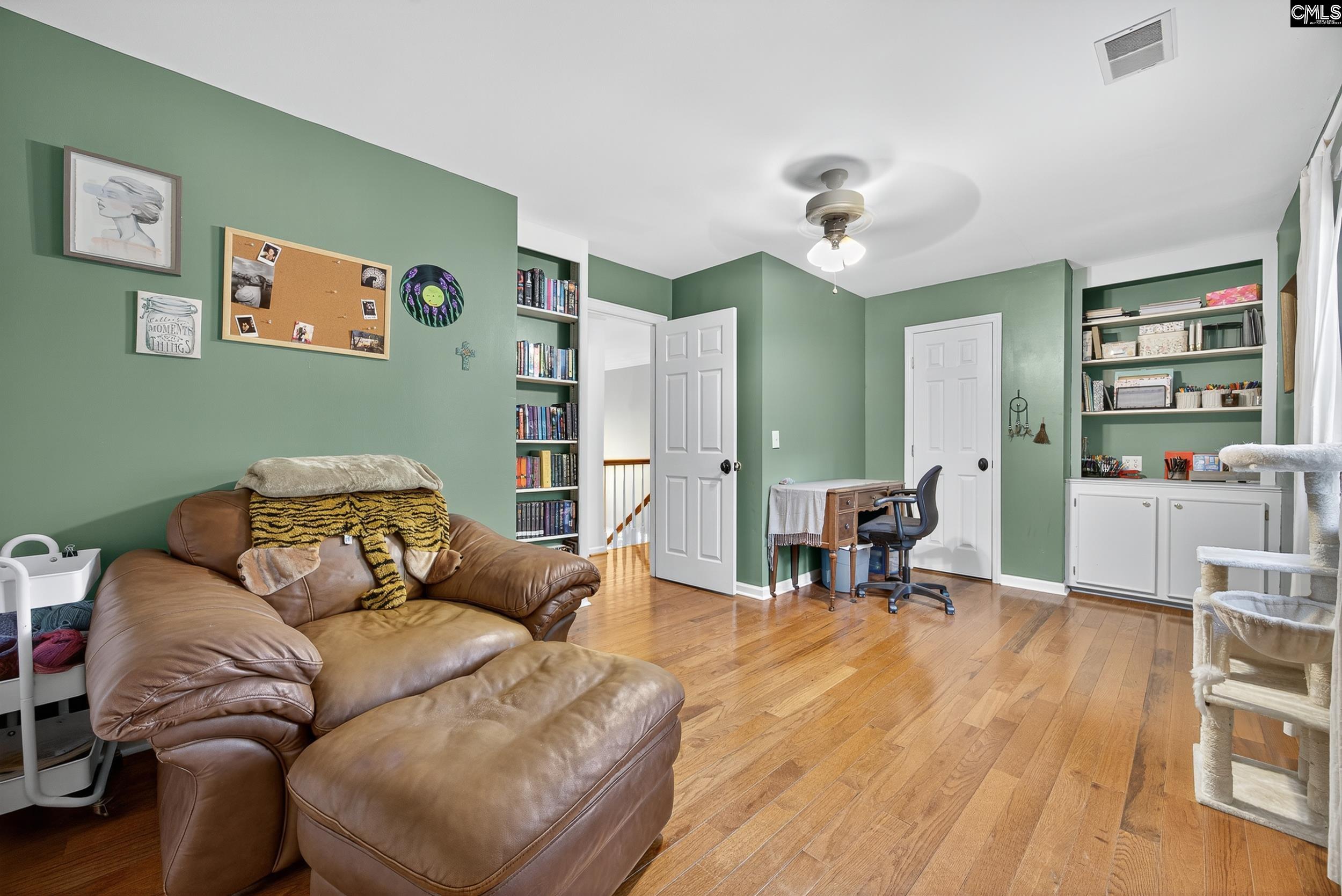 Lexington, South Carolina, 29072, United States, 5 Bedrooms Bedrooms, ,4 BathroomsBathrooms,Residential,For Sale,1935913