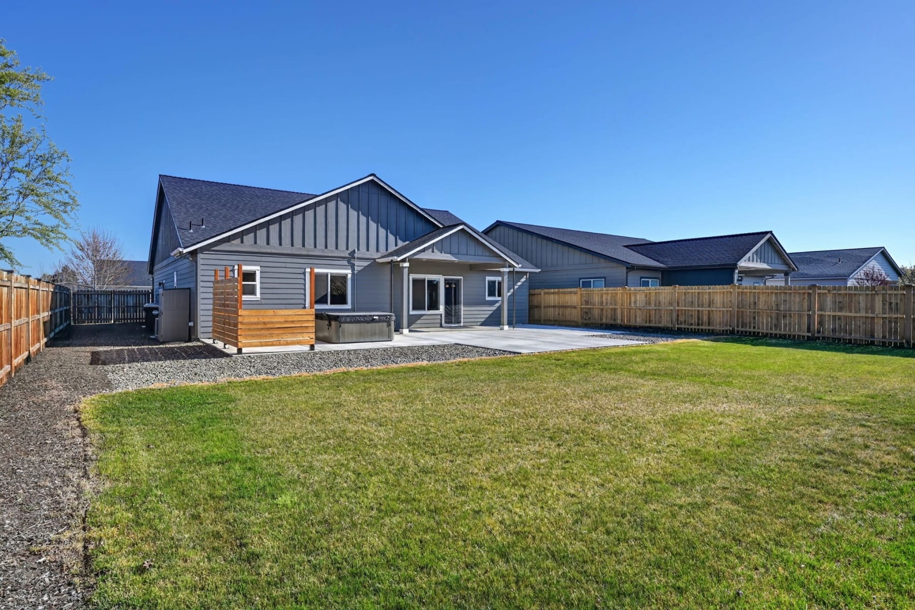  4946 SW Zenith Avenue Redmond, OR 97756 - 物件實景