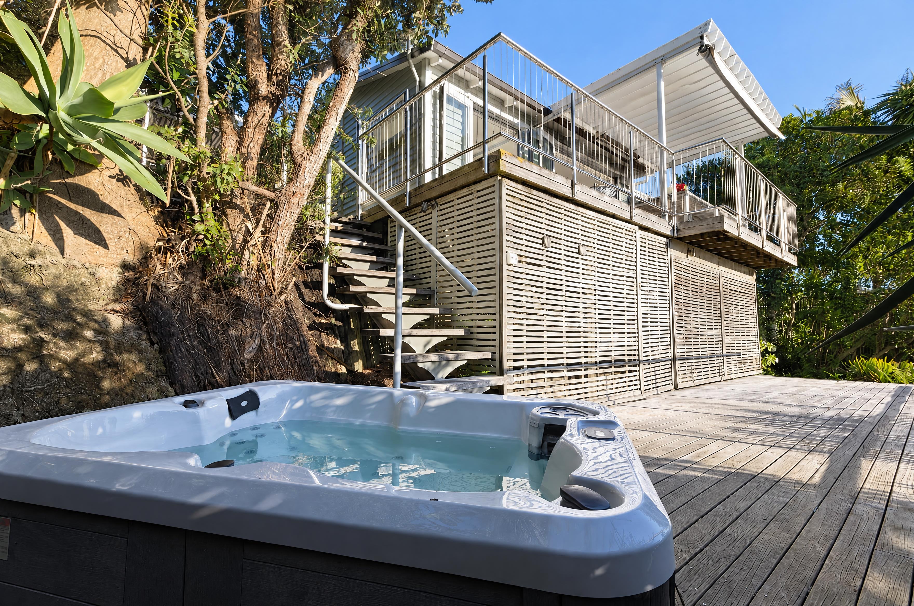  70 Burrell Road, Oneroa, Waiheke Island - 物件實景