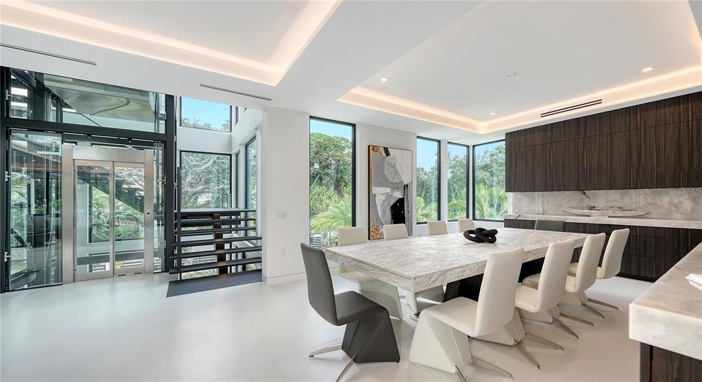 Sarasota, Florida, 34239, United States, 5 Bedrooms Bedrooms, ,8 BathroomsBathrooms,Residential,For Sale,1991570