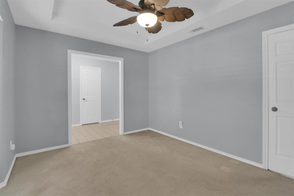 Highland Village, Texas, 75077, United States, 4 Bedrooms Bedrooms, ,2 BathroomsBathrooms,Residential,For Sale,1928390
