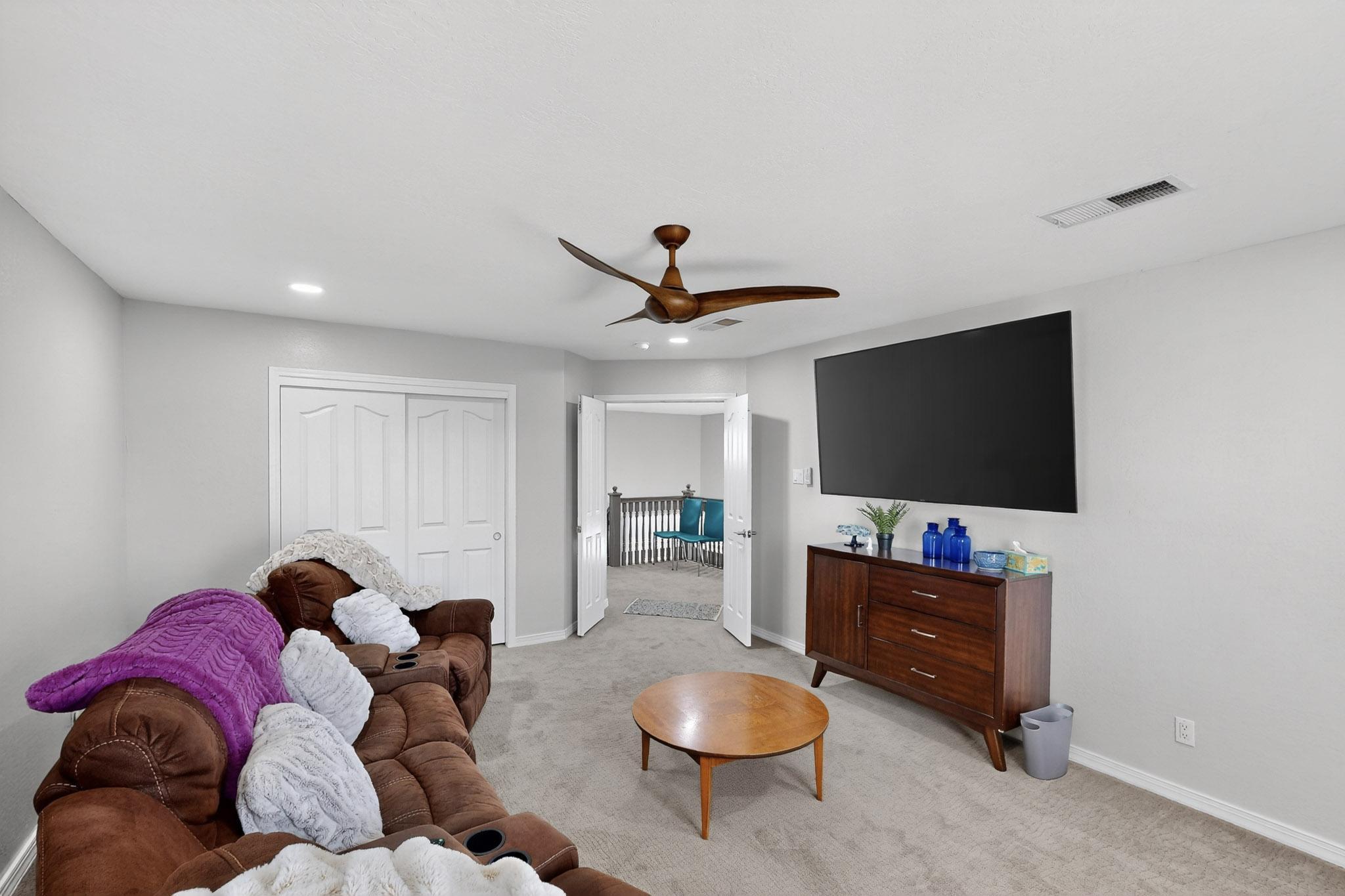 Albuquerque, New Mexico, 87122, United States, 4 Bedrooms Bedrooms, ,3 BathroomsBathrooms,Residential,For Sale,1914202