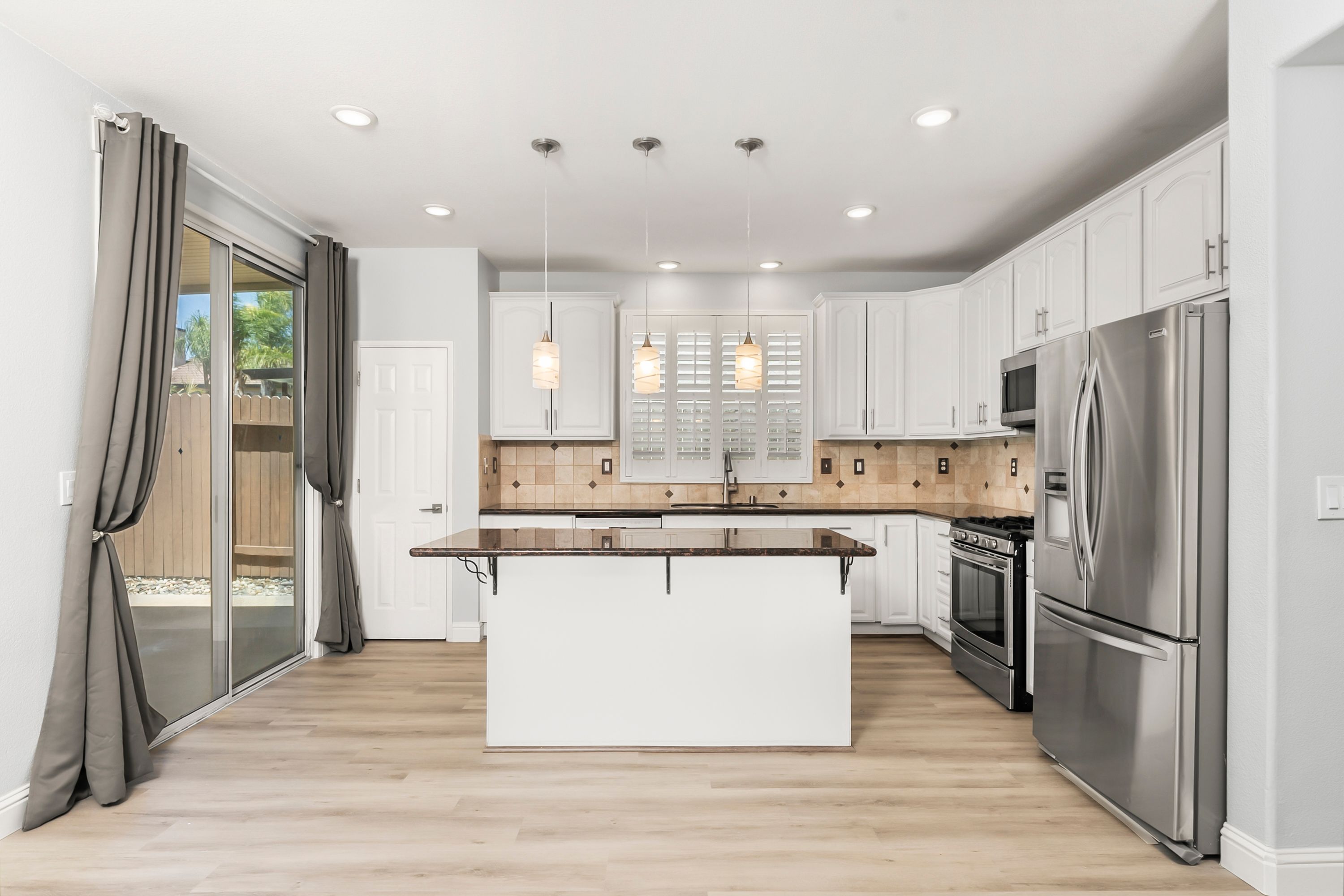  5903 Deepdale Way, Elk Grove, CA 95758 - 物件實景