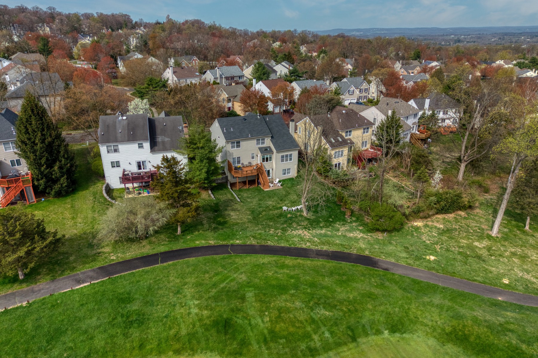  ?Revere Hill? Colonial on Premier Lot - 物件實景