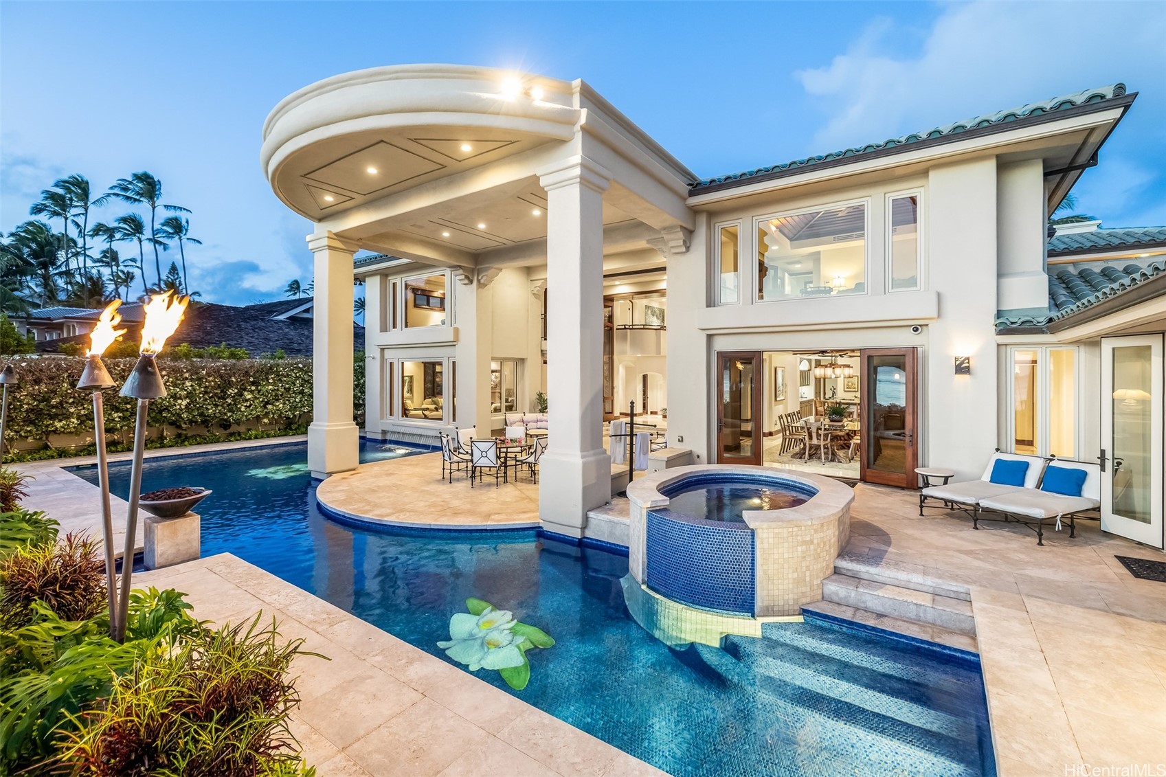 Honolulu, Hawaii, 96825, United States, 6 Bedrooms Bedrooms, ,8 BathroomsBathrooms,Residential,For Sale,1900933