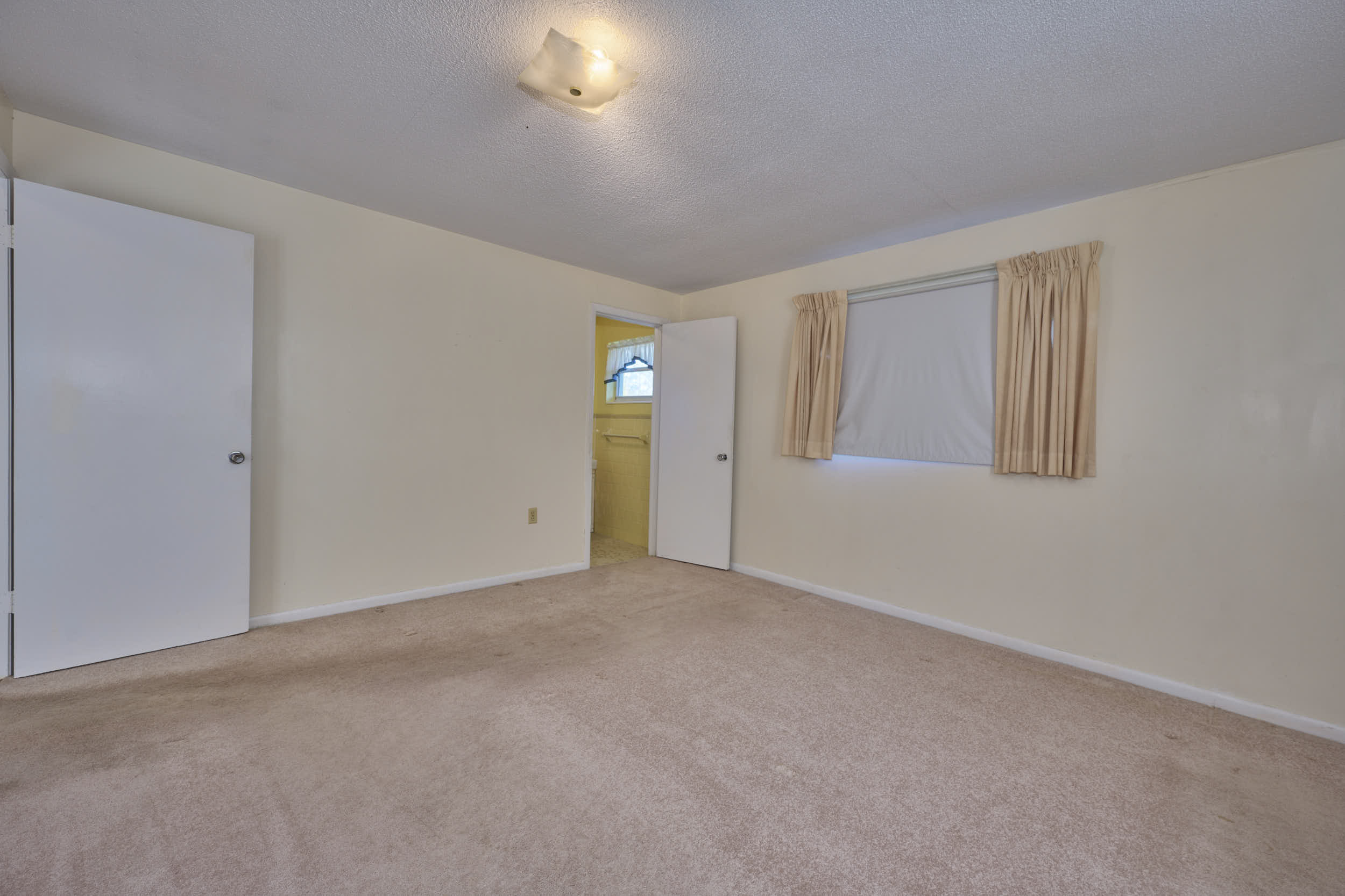 BARTOW, Florida, 33830, United States, 3 Bedrooms Bedrooms, ,2 BathroomsBathrooms,Residential,For Sale,1915491