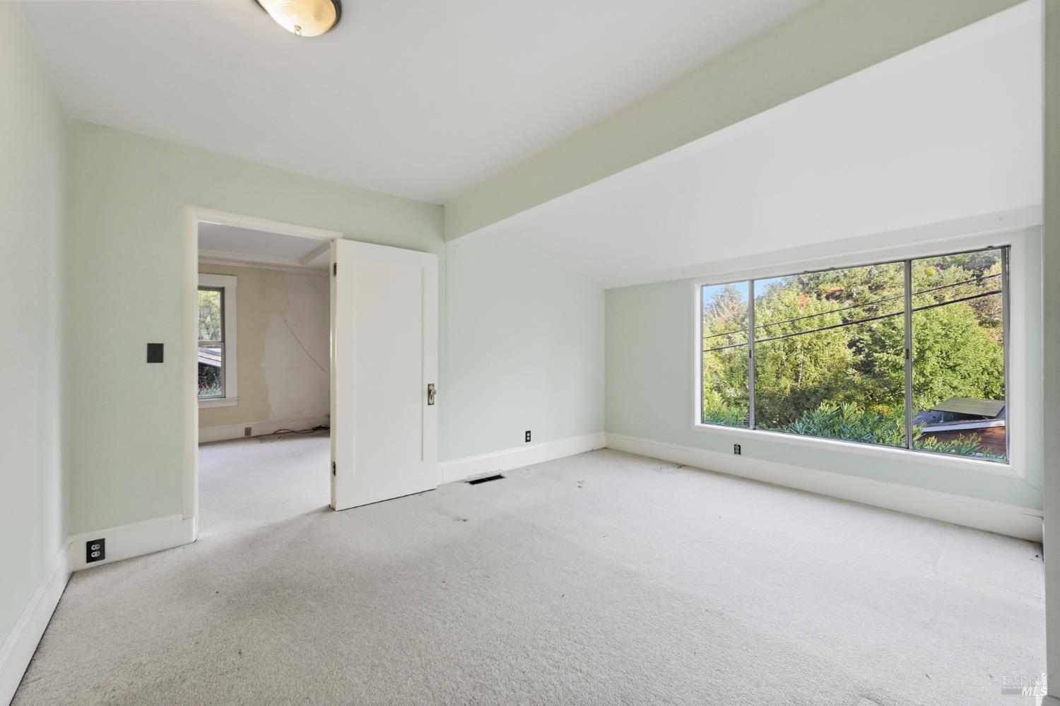 Fairfax, California, 94930, United States, 2 Bedrooms Bedrooms, ,2 BathroomsBathrooms,Residential,For Sale,1989097