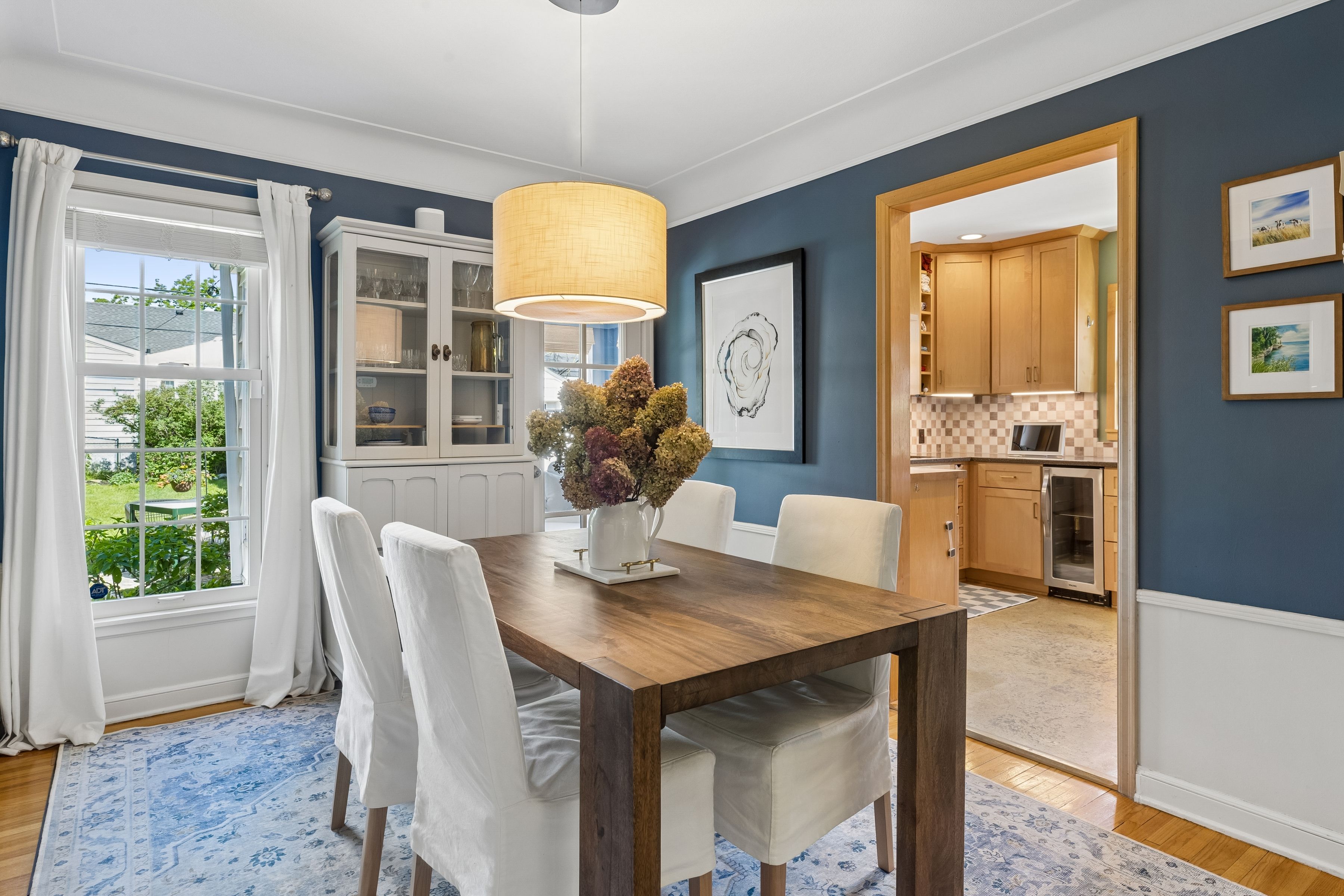  Elegant Cape Cod Living with Timeless Architectural Detail - 物件實景