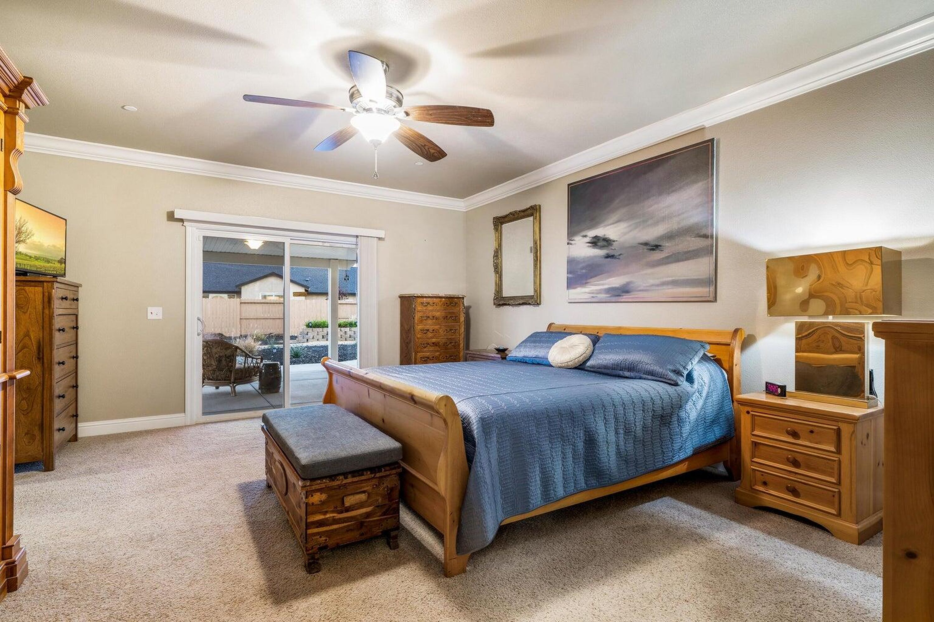  Beautiful Home In Highland Park Subdivision of Redding - 物件實景