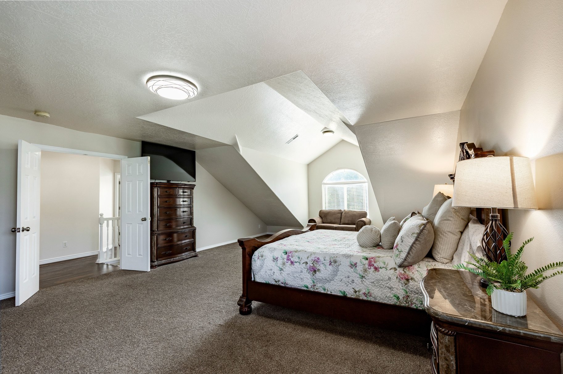  Immaculate Heber Home with Mountain Views & Beautiful Mature Landscaping - 物件實景