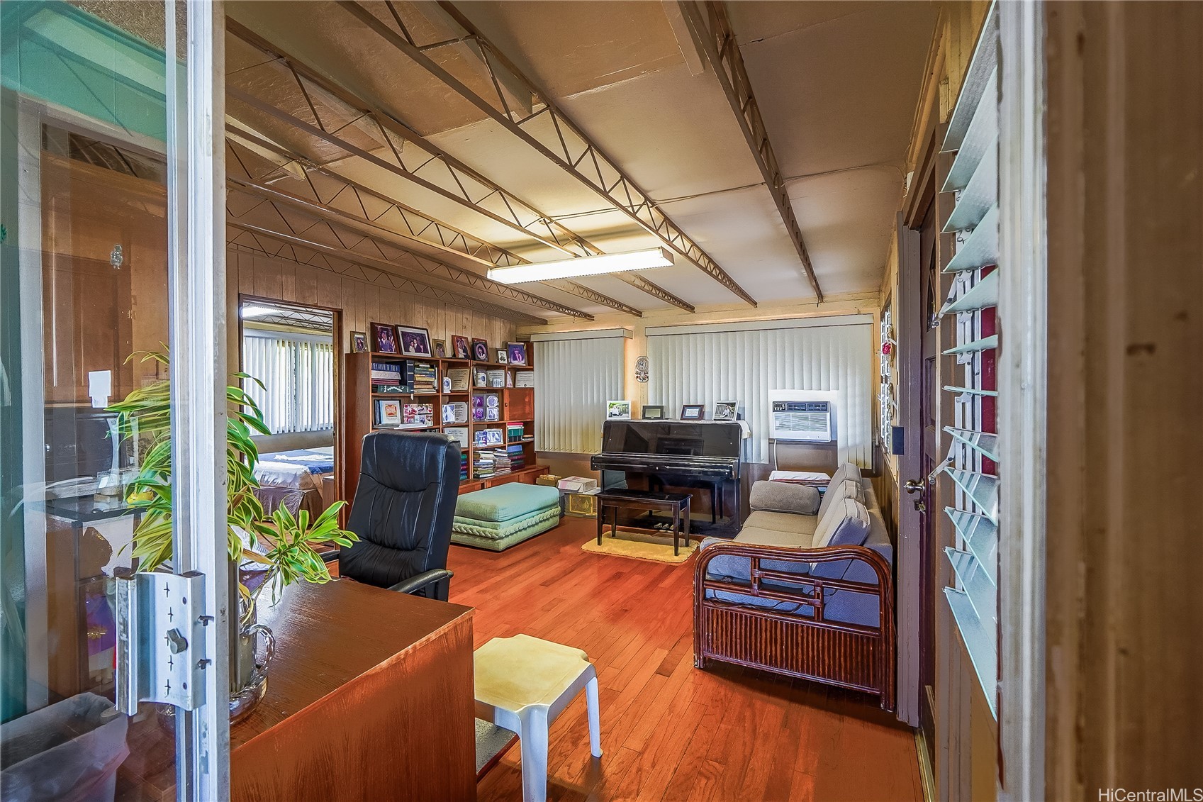 Kapolei, Hawaii, 96707, United States, 4 Bedrooms Bedrooms, ,2 BathroomsBathrooms,Residential,For Sale,2000493