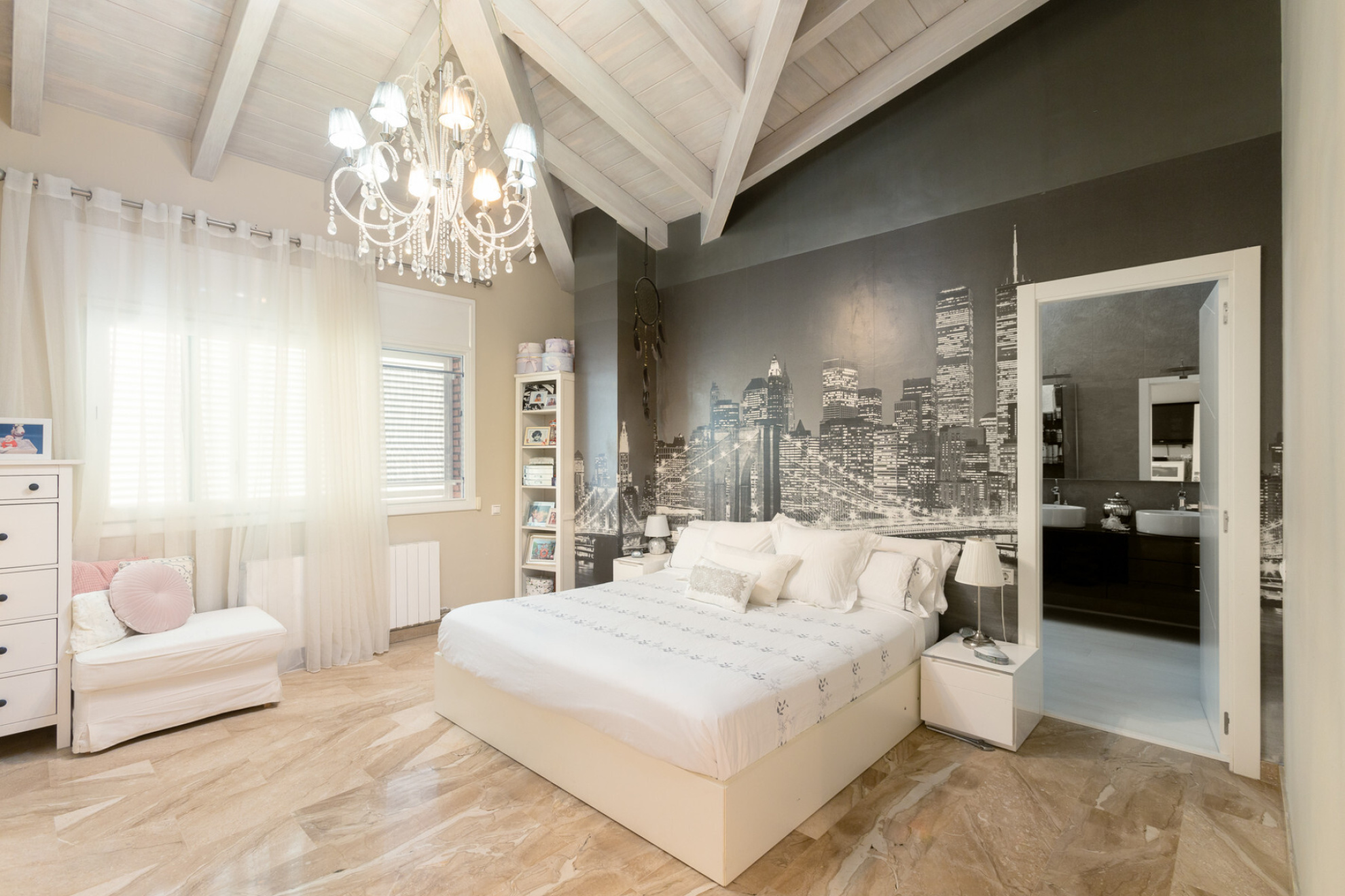  Great property in the most exclusive area of the coast of Barcelona. - 物件實景