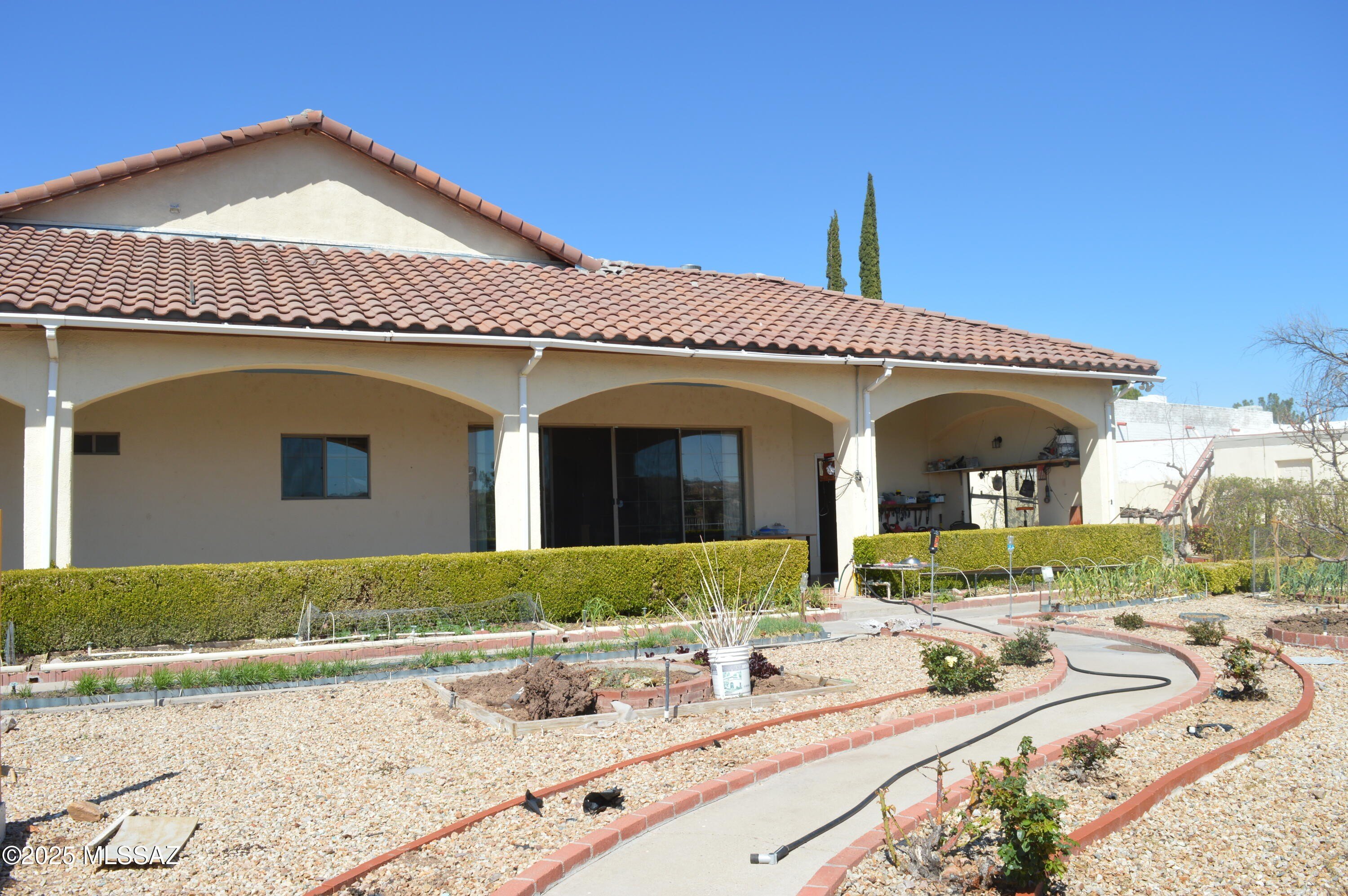 Nogales, Arizona, 85621, United States, 4 Bedrooms Bedrooms, ,4 BathroomsBathrooms,Residential,For Sale,1865061