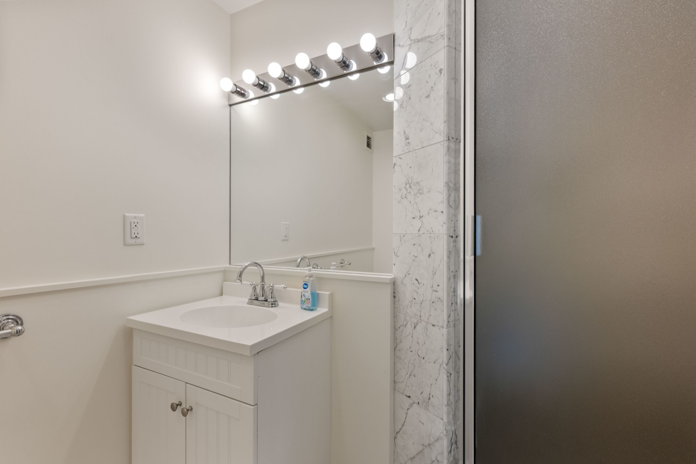  85 East India Row, Unit 10G, Boston, MA, 02110 - 物件實景