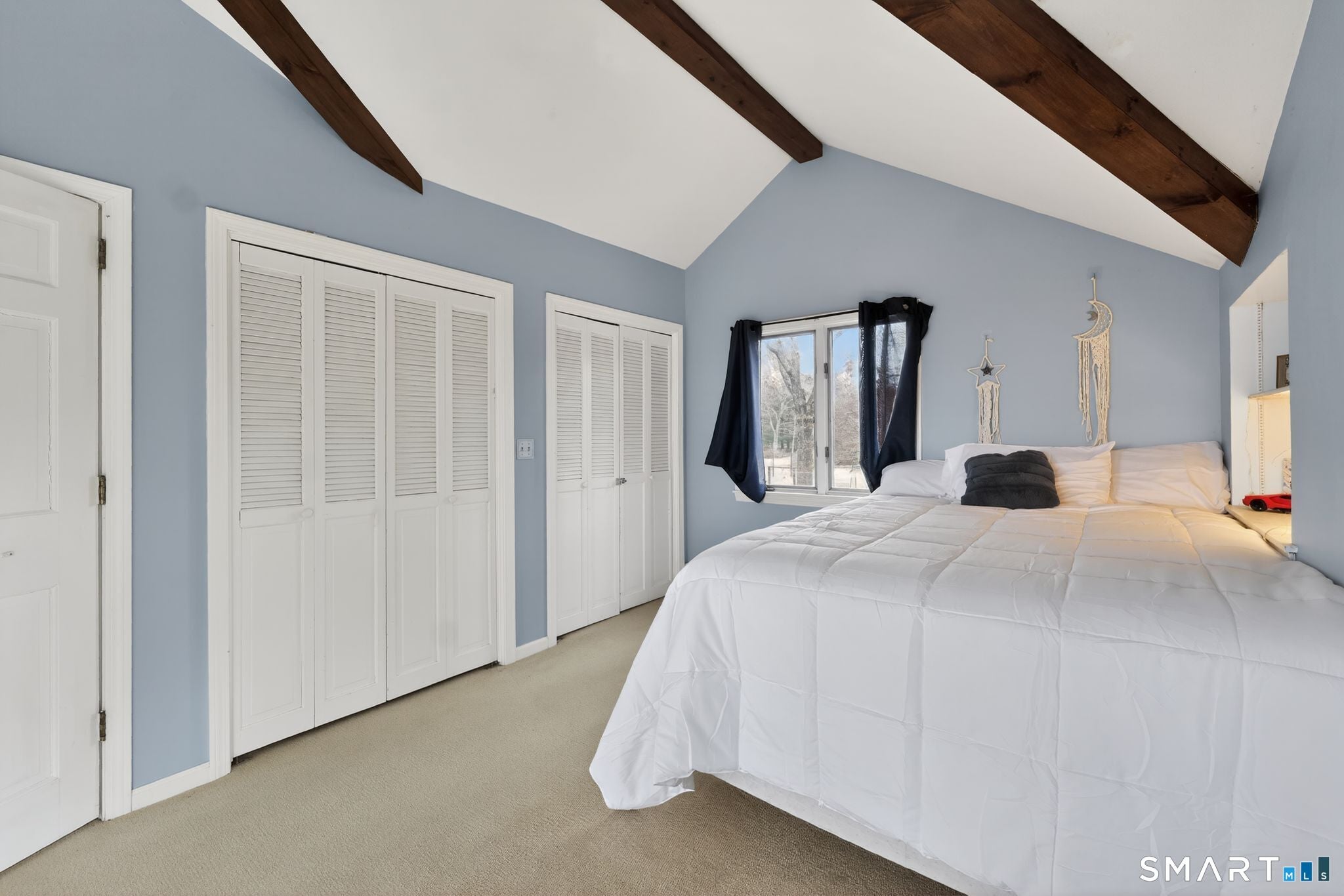 Tolland, Connecticut, 06084, United States, 3 Bedrooms Bedrooms, ,4 BathroomsBathrooms,Residential,For Sale,2043401