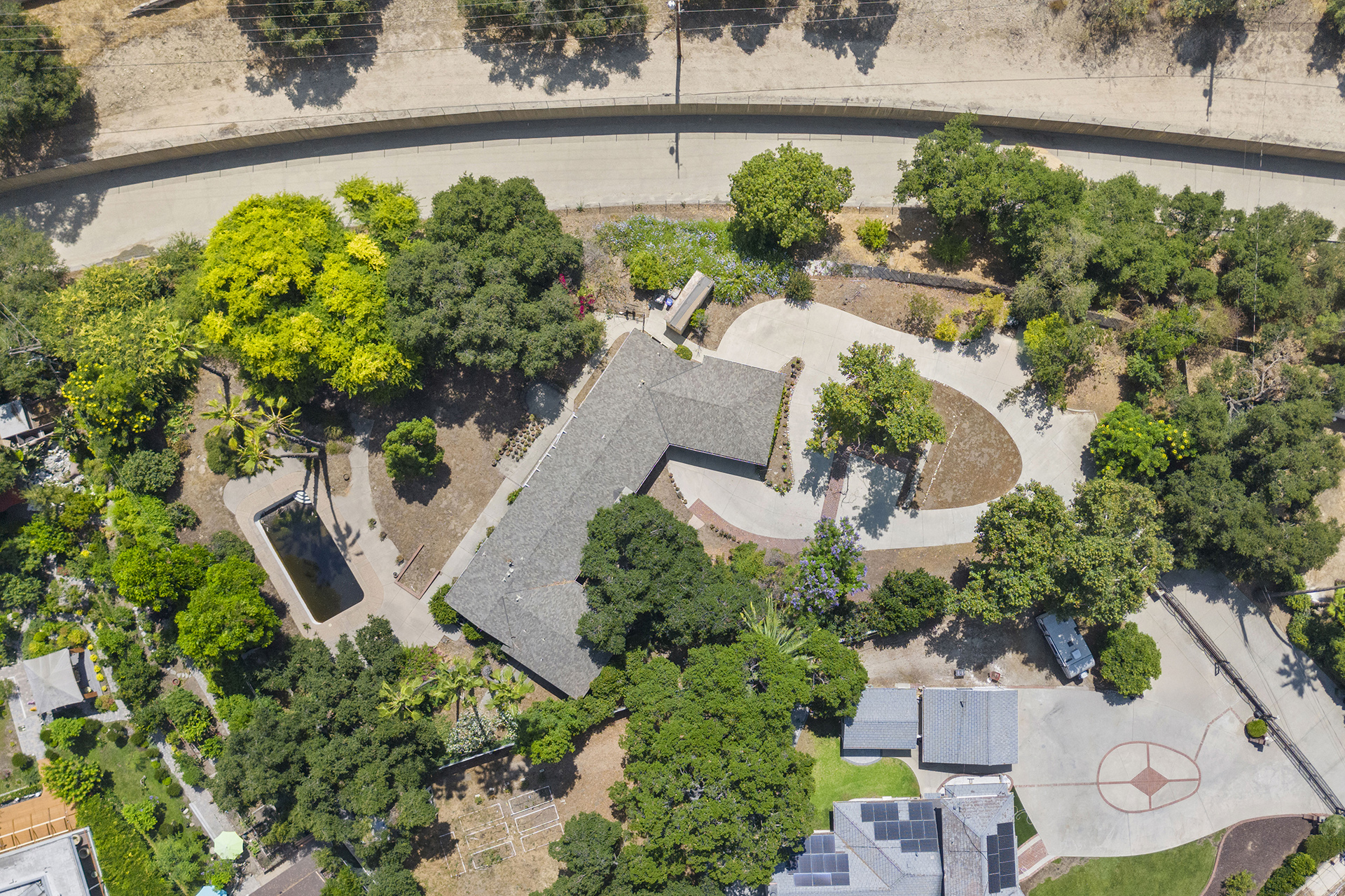 Pasadena, California, 91107, United States, 4 Bedrooms Bedrooms, ,1 BathroomBathrooms,Residential,For Sale,1975607